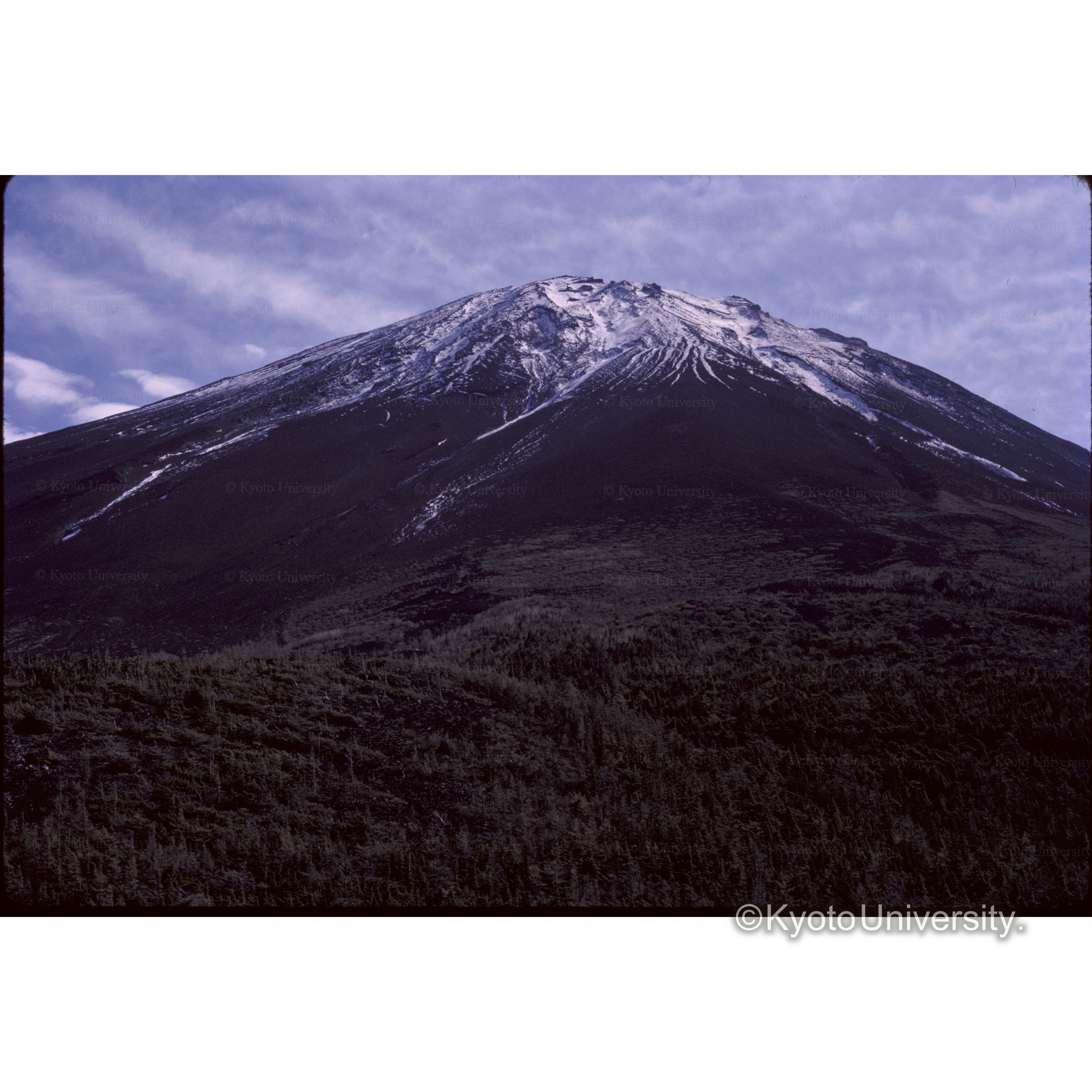 奥庭からみたフジ山 (1)