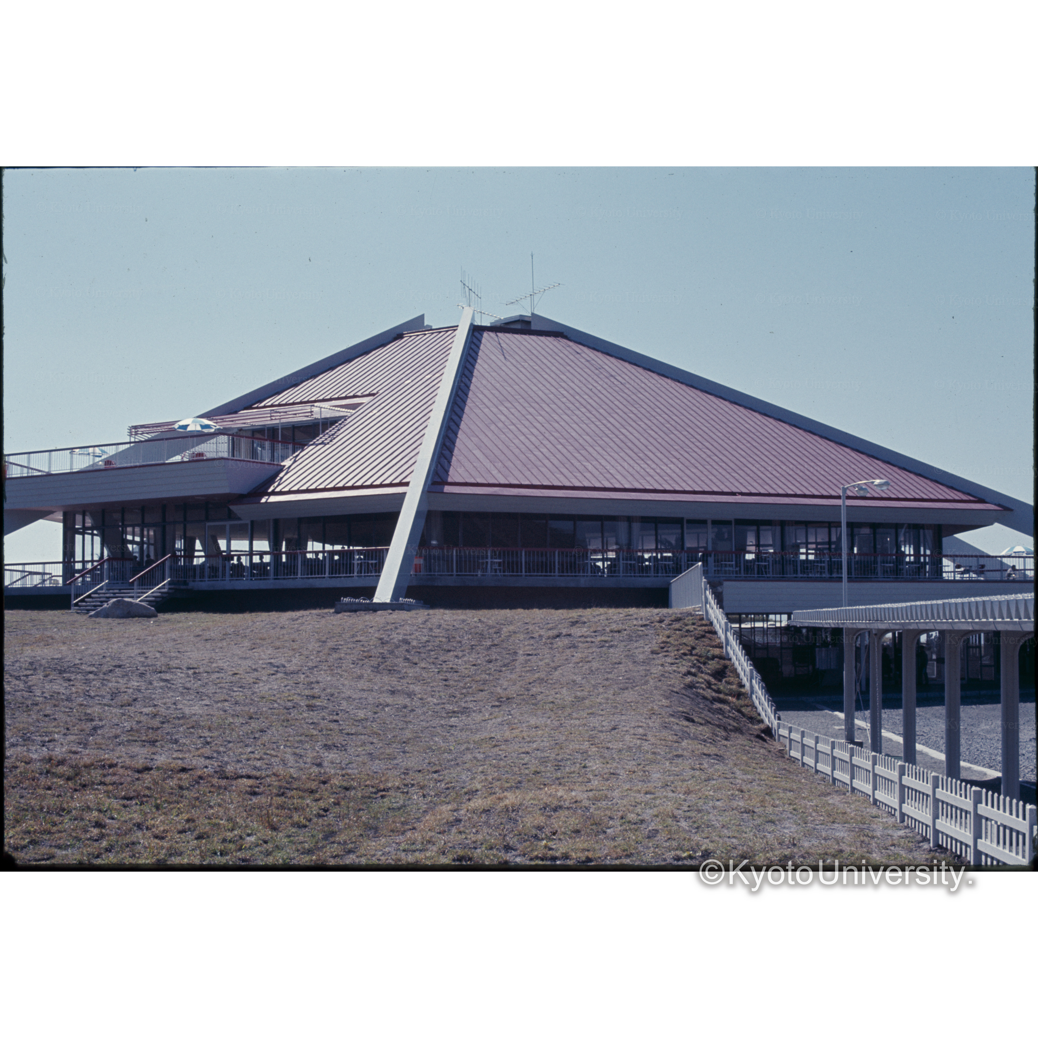 三愛瀧ノ元レスト・ハウス (1)