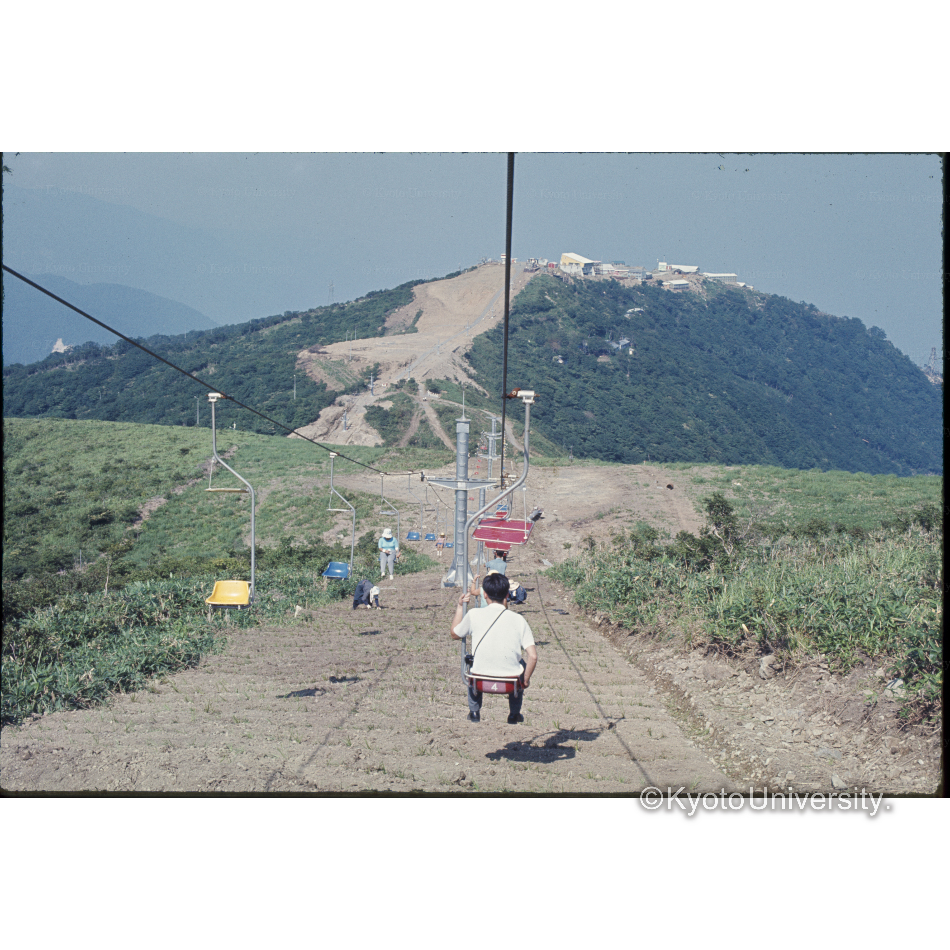 サンケイ・バレイ打見山をみる (1)