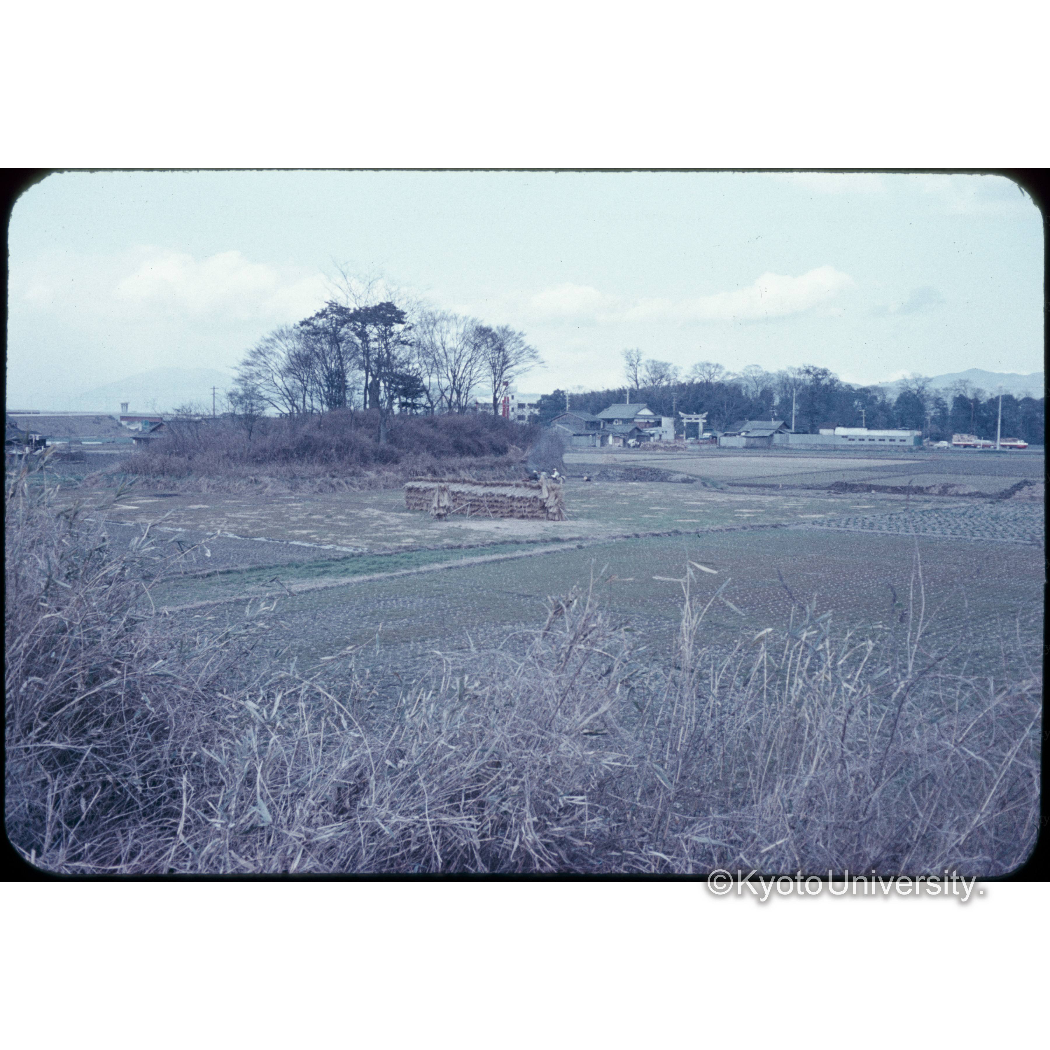 秋ノ山、トバ離宮 (1)