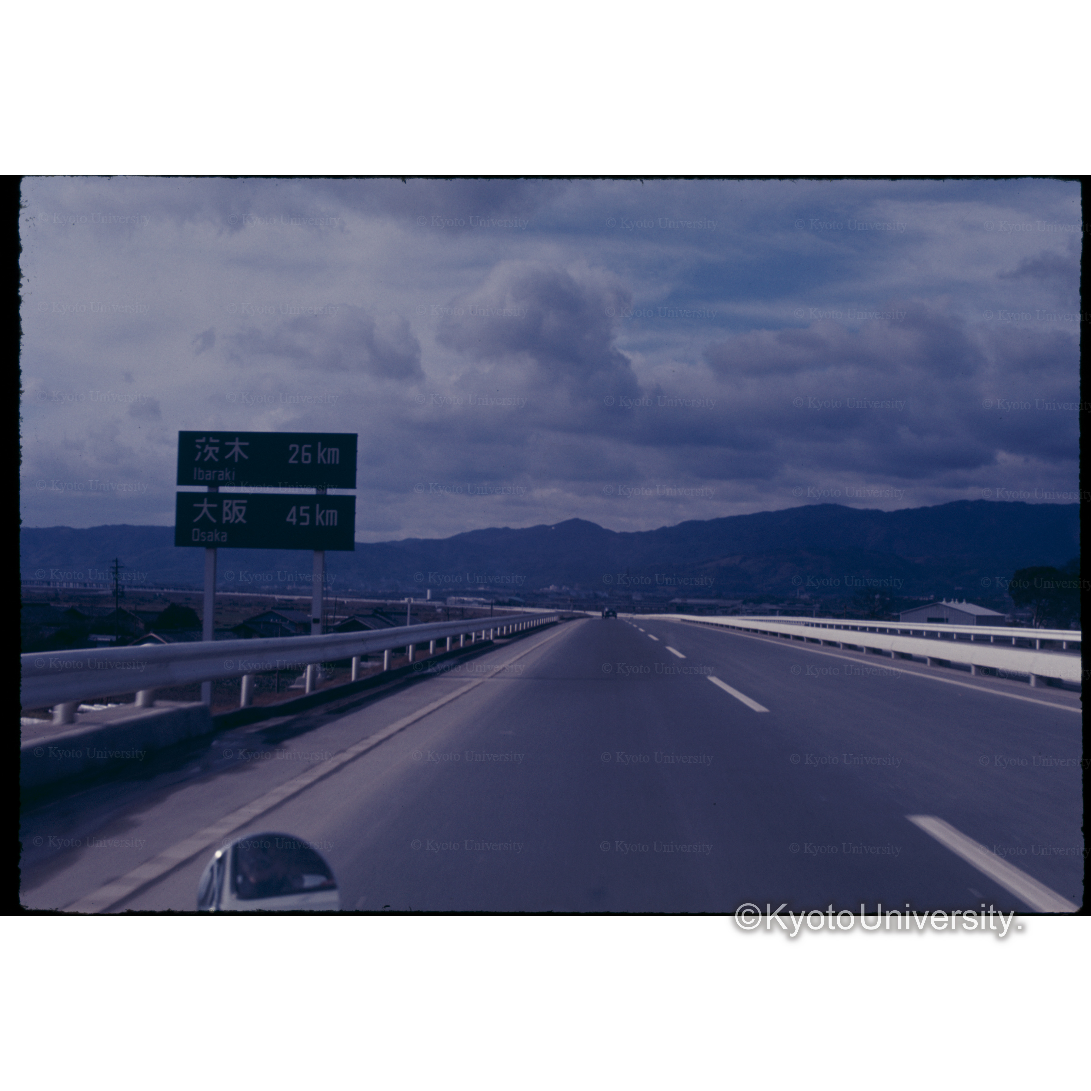 名神(京都南－茨木) (1)