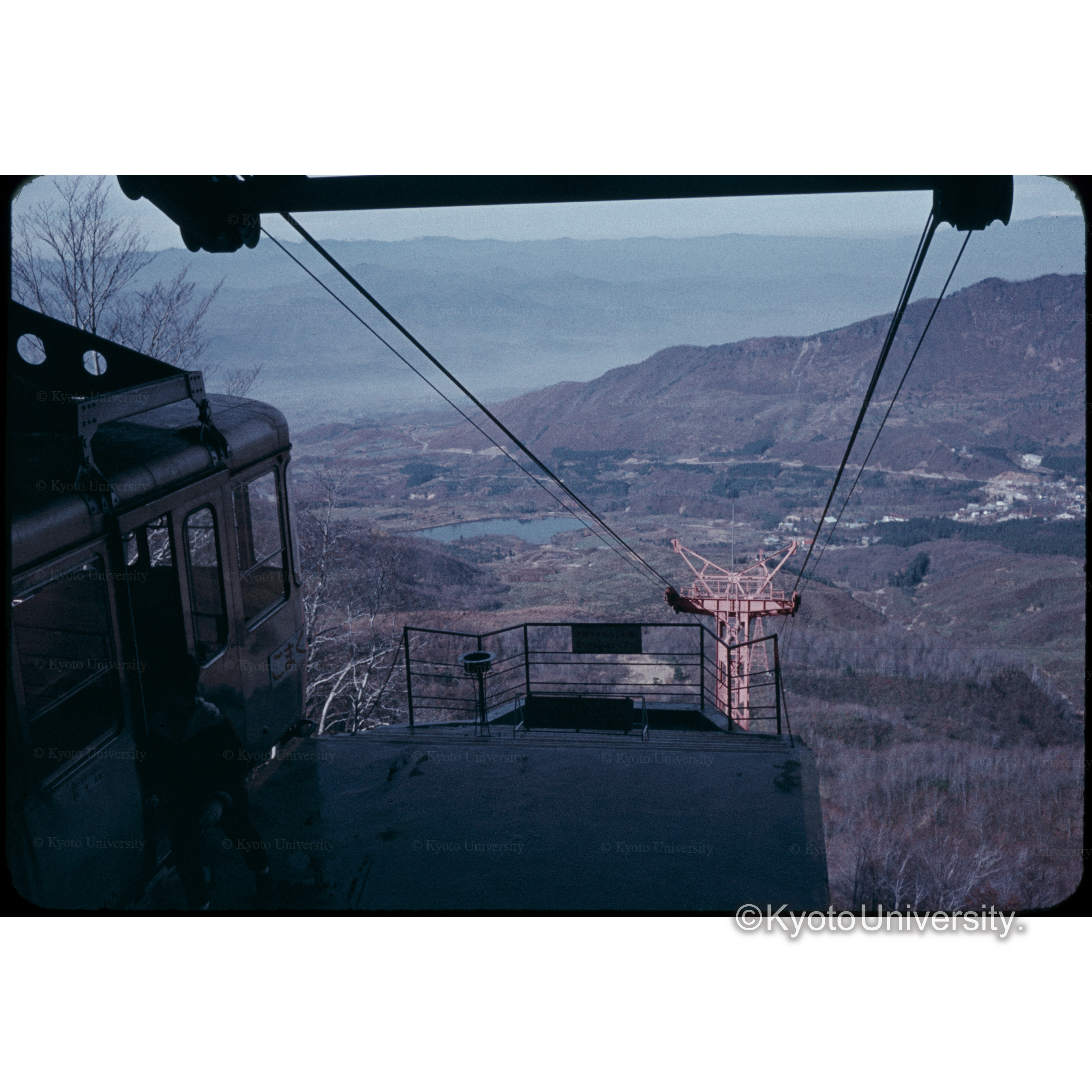 ザ王　リフト (1)