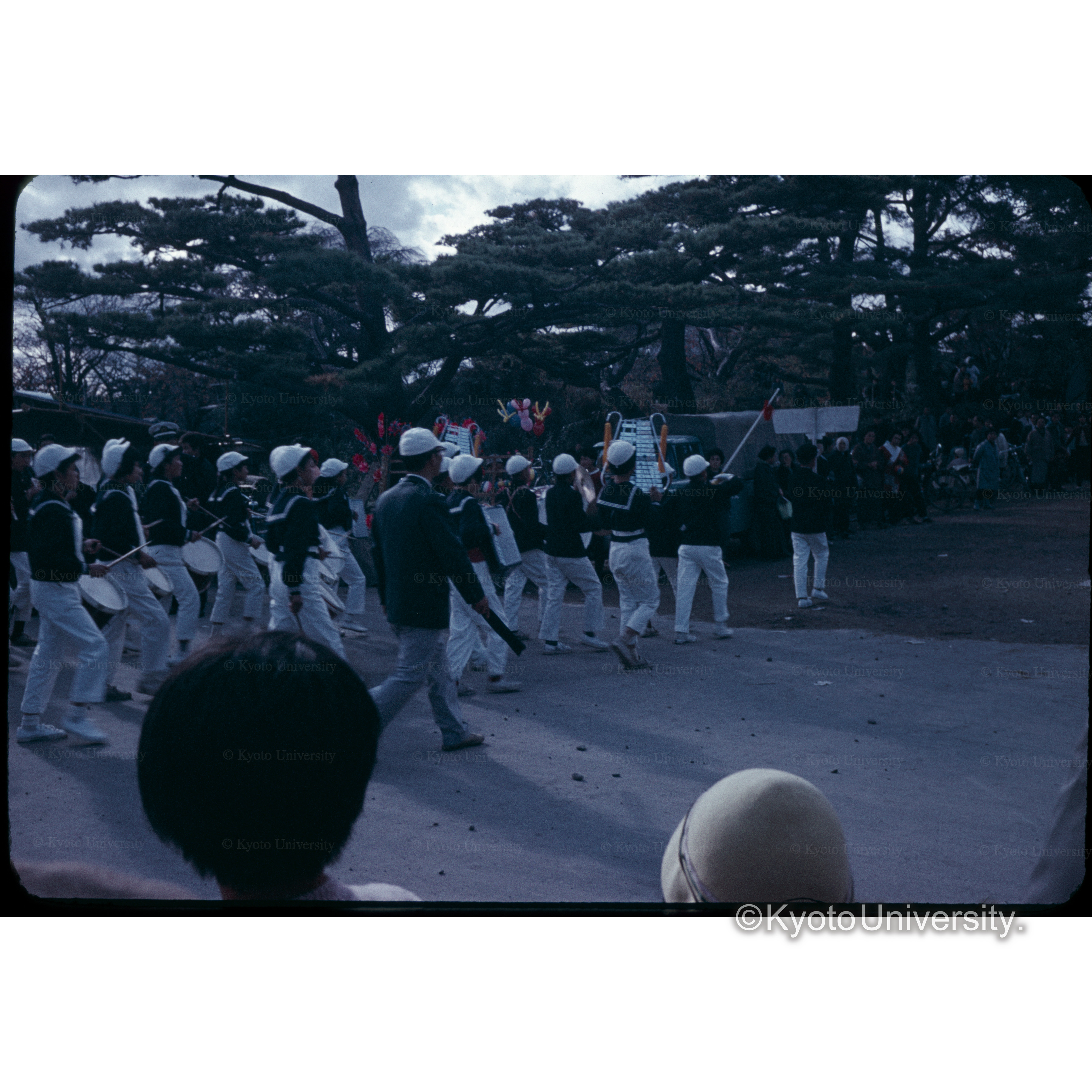 〔マーチングバンド〕 (1)