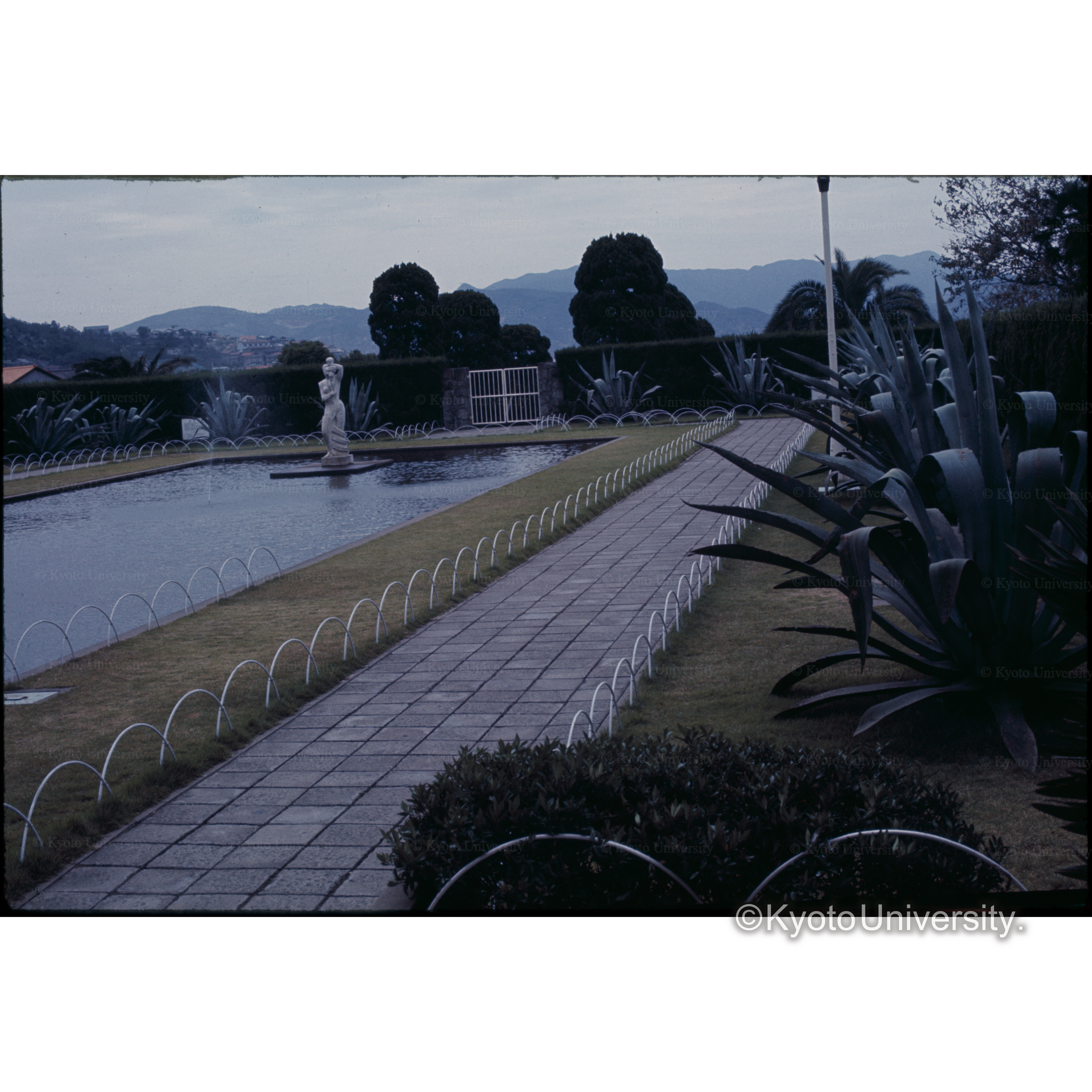 長崎文化会館 (1)