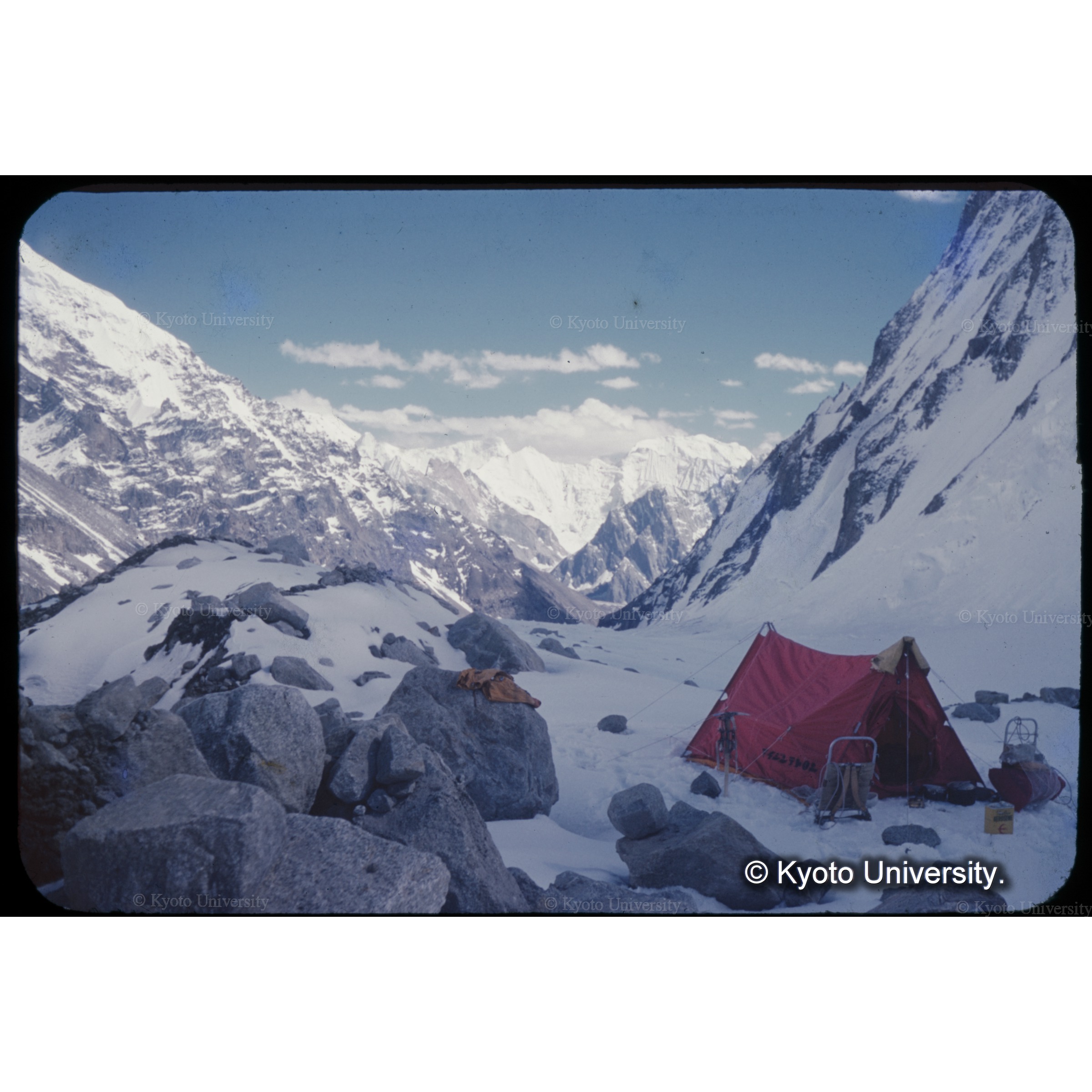 ステステサドルから7156mPk、試登するも失敗 (1)