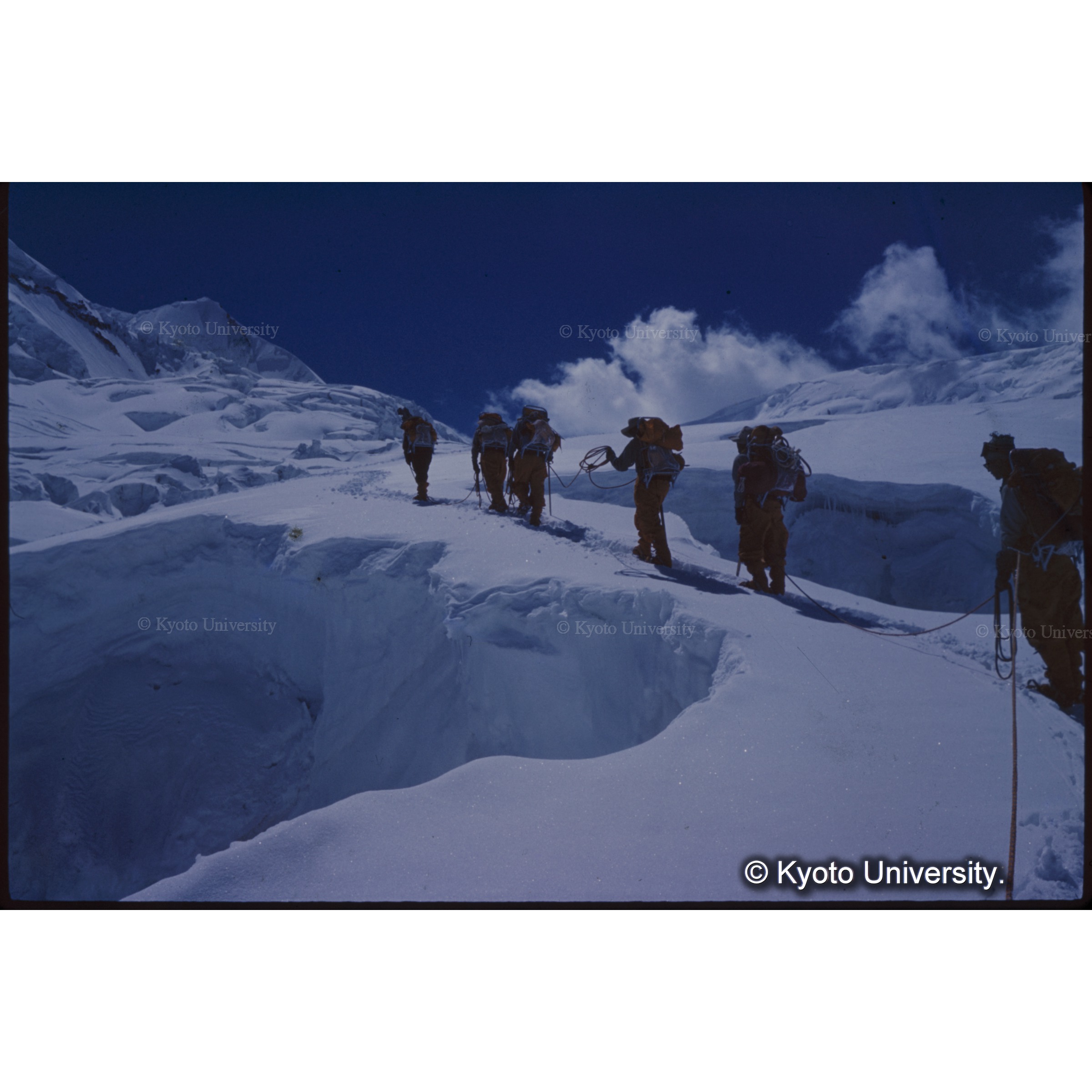 C1からC2へ荷物輸送 (1)