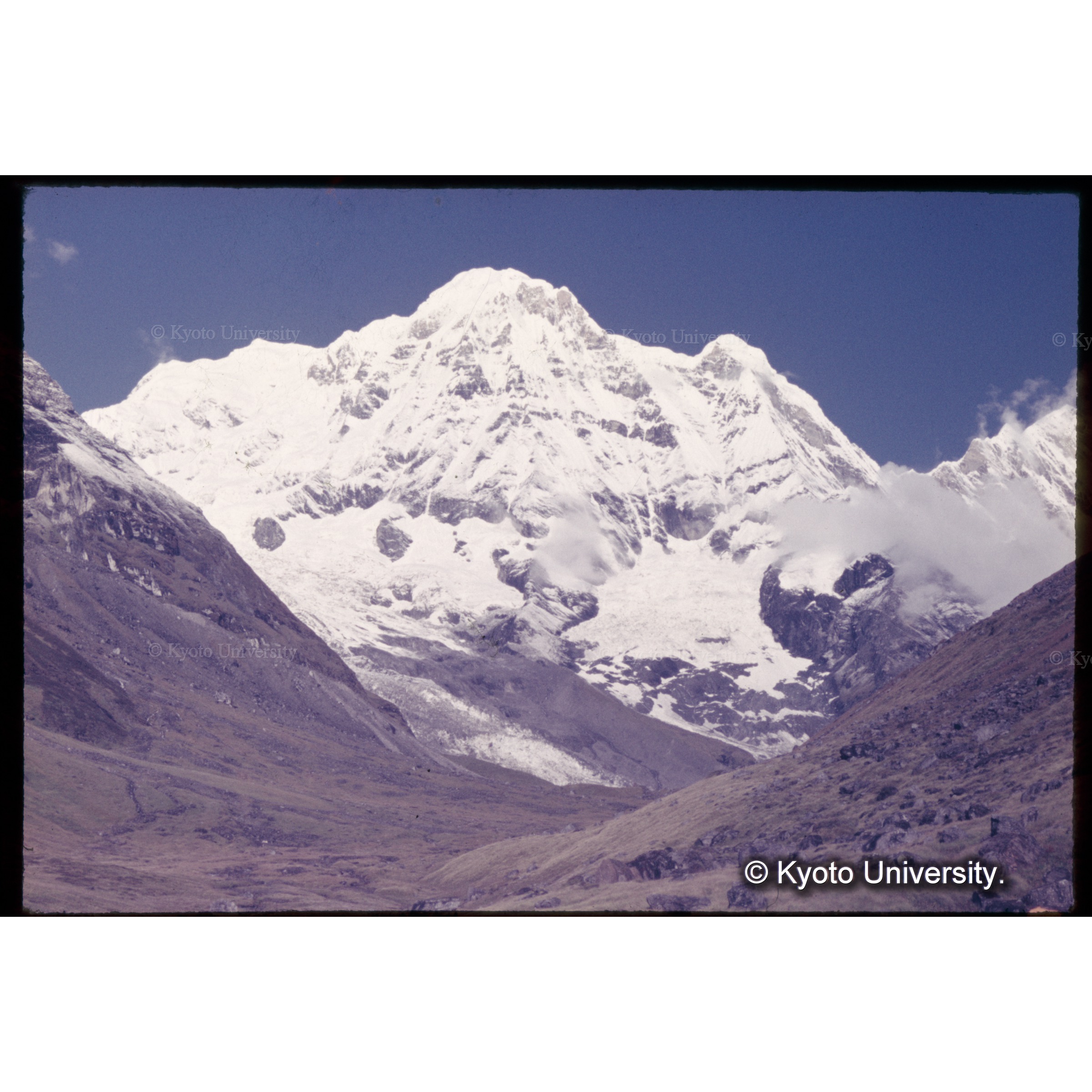 BCからガネッシュ。左奥が最高点 (1)