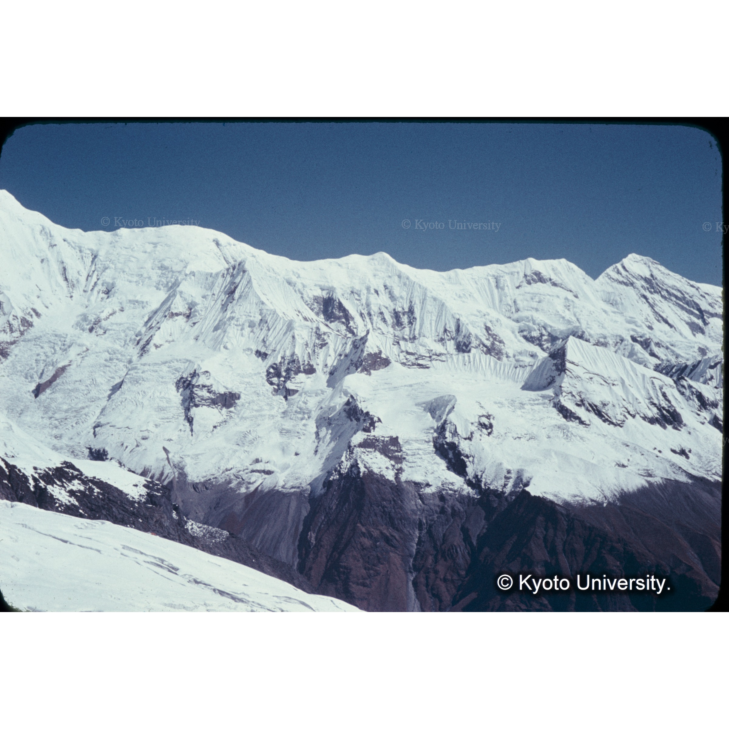 アンナプルナ内院の山々 (1)