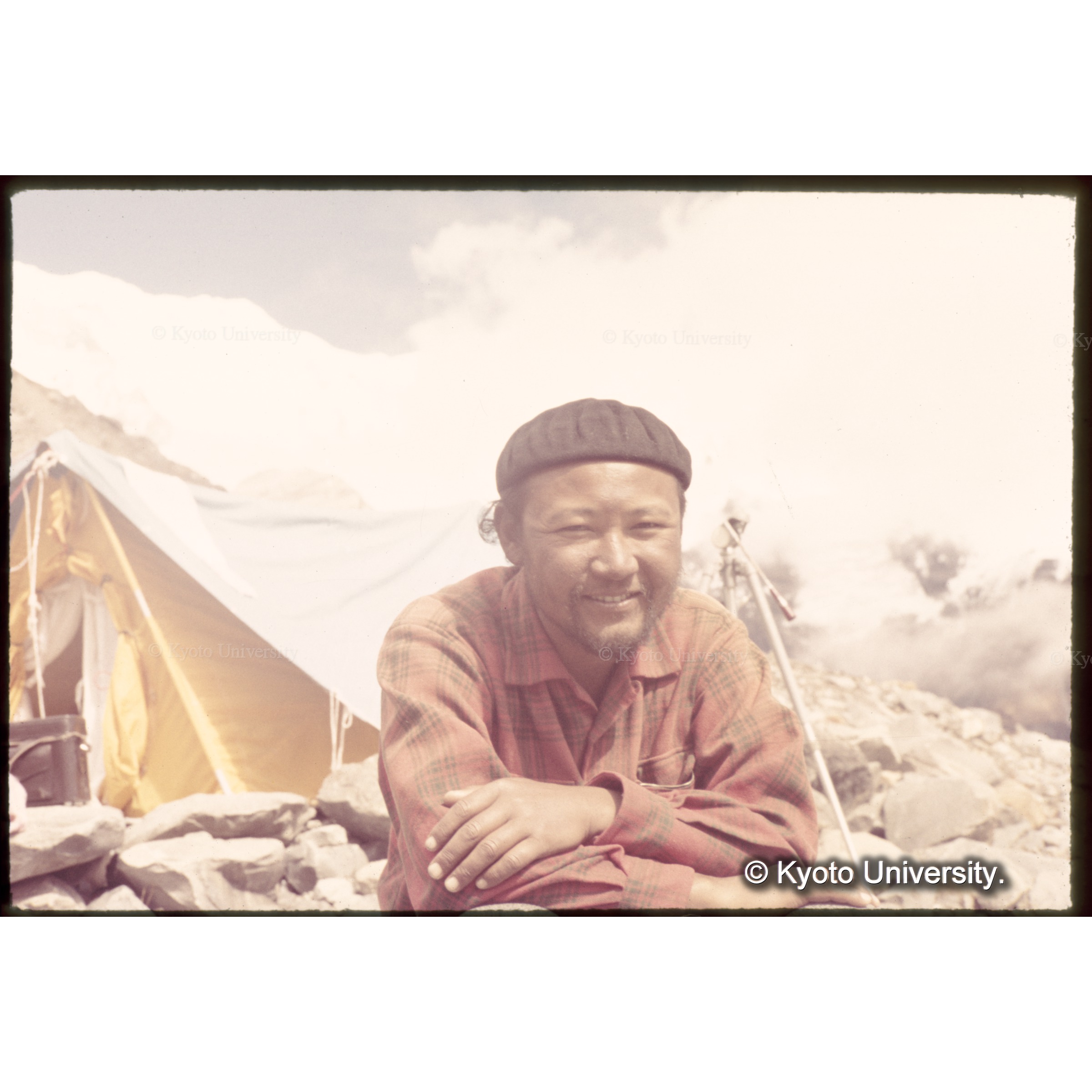 下山後の樋口隊長 (1)