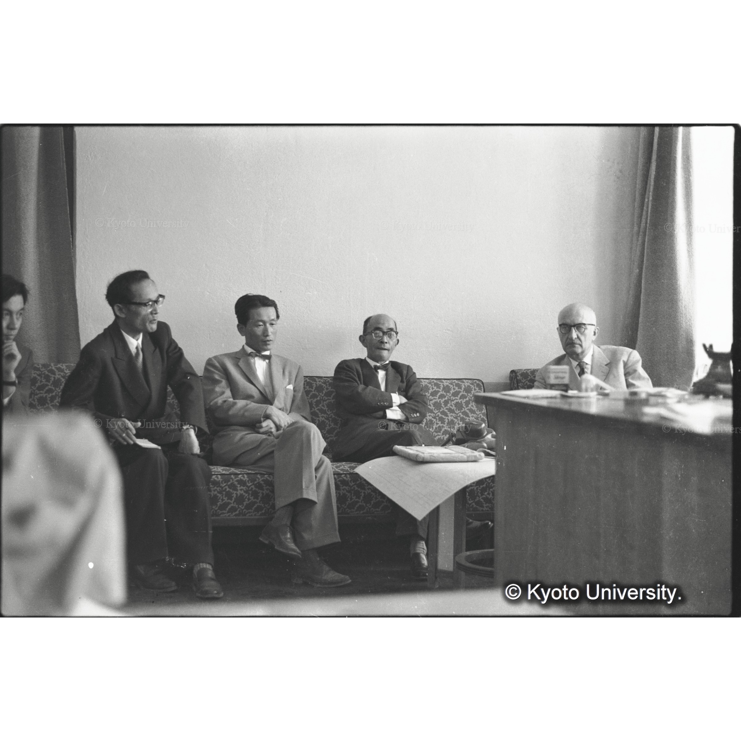 文部省に大臣ポホル博士を訪問する (1)