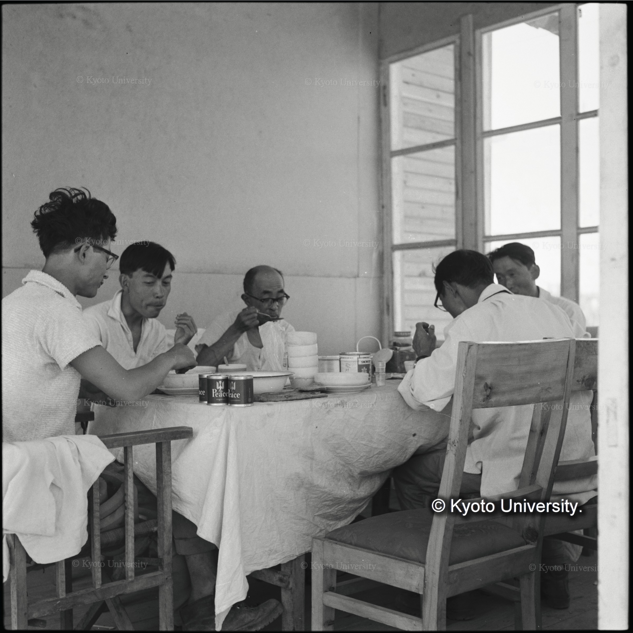 ７月14日ワハーン渓谷入口のイシュカシムに着いた (1)