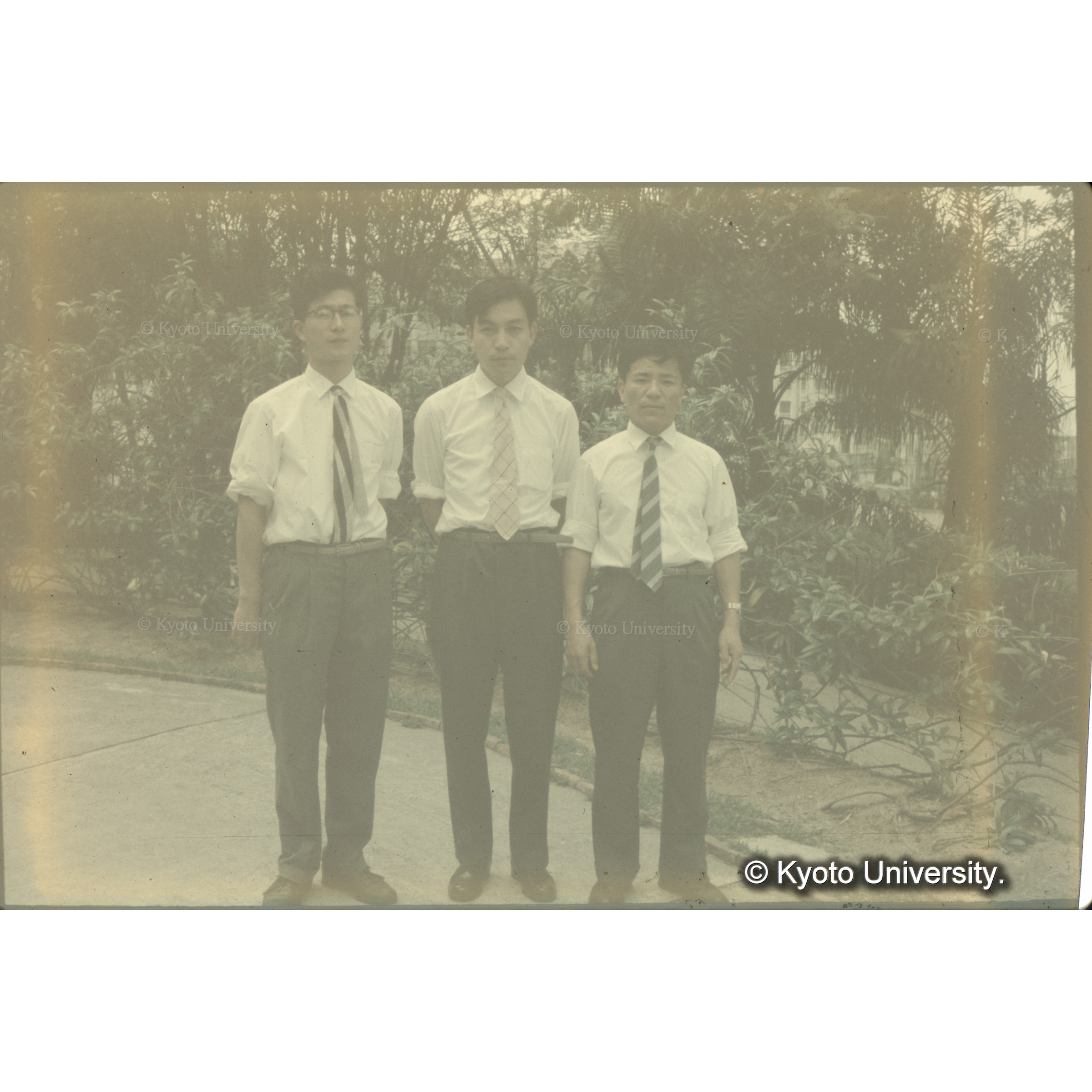 海路出発した3人の若手隊員 (1)