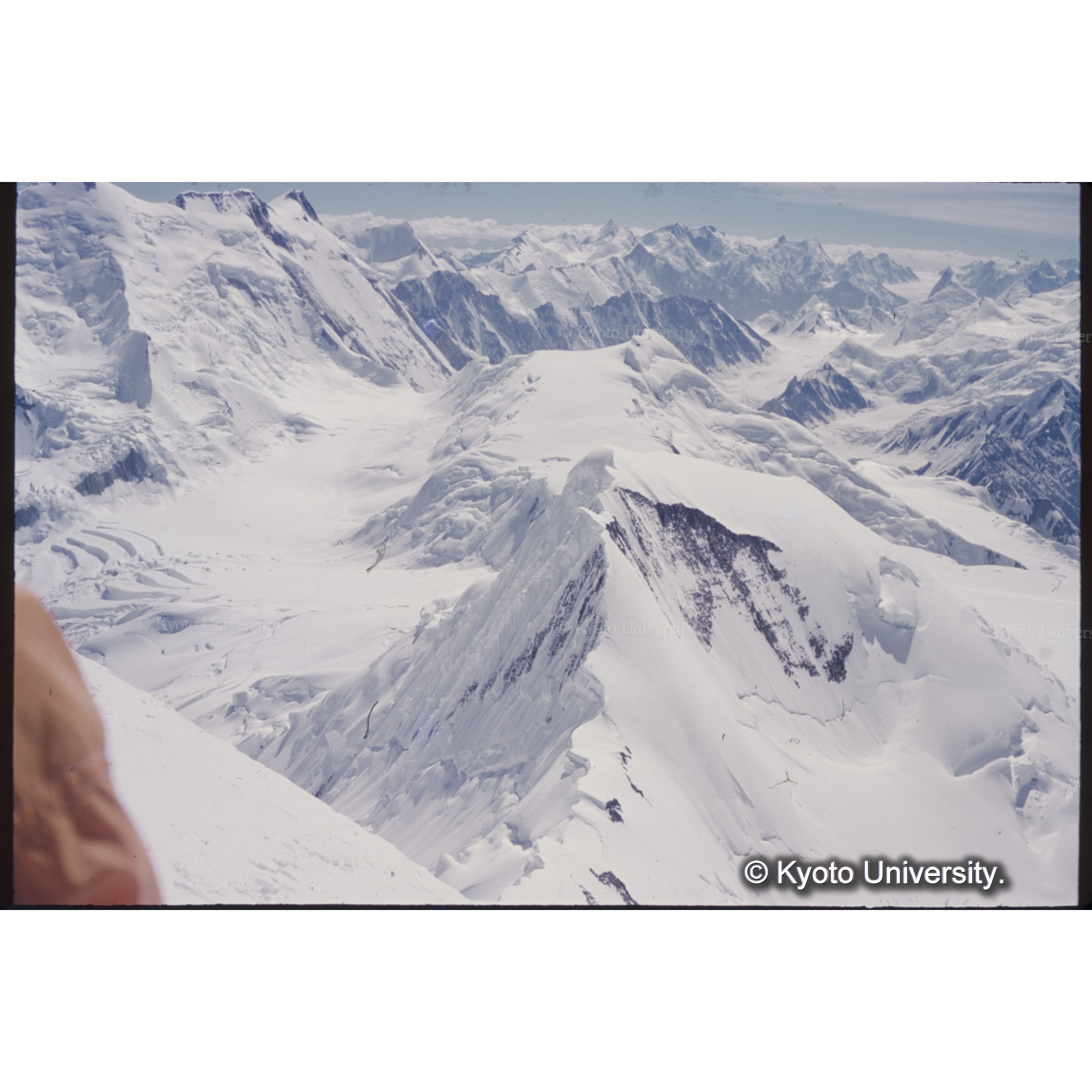 アイスドームを見下ろす (1)