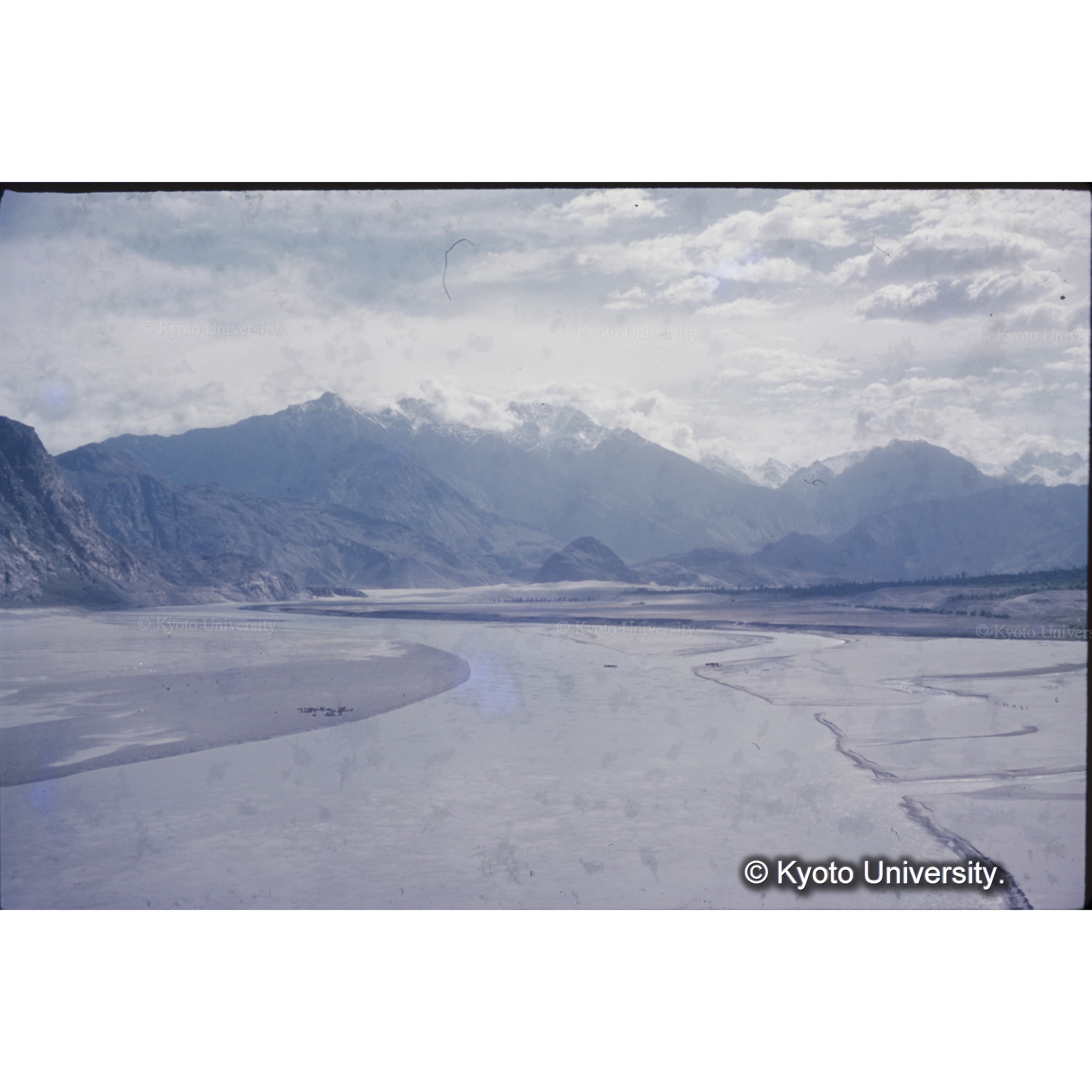 スカルド、インダス河上流 (1)