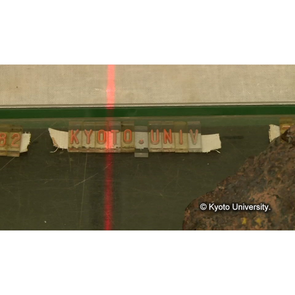 X線透過試験 (1)