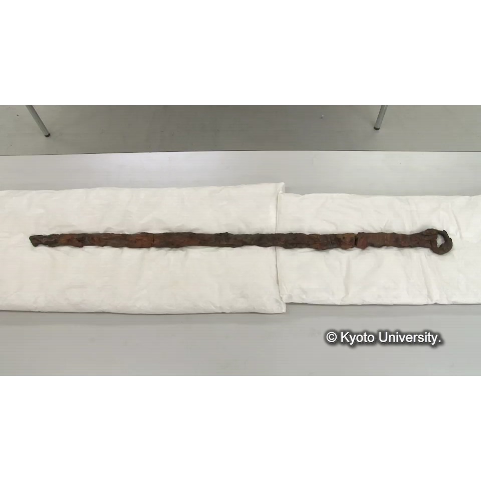 [修復完了した素環頭大刀] (1)