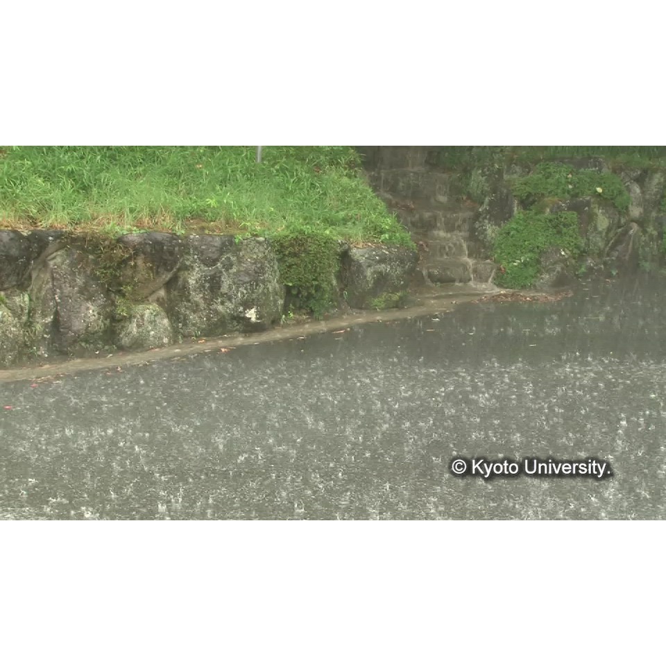 [水流れる石階段] (1)