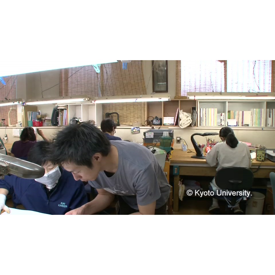 樹脂含浸前の準備(クリーニング) (1)