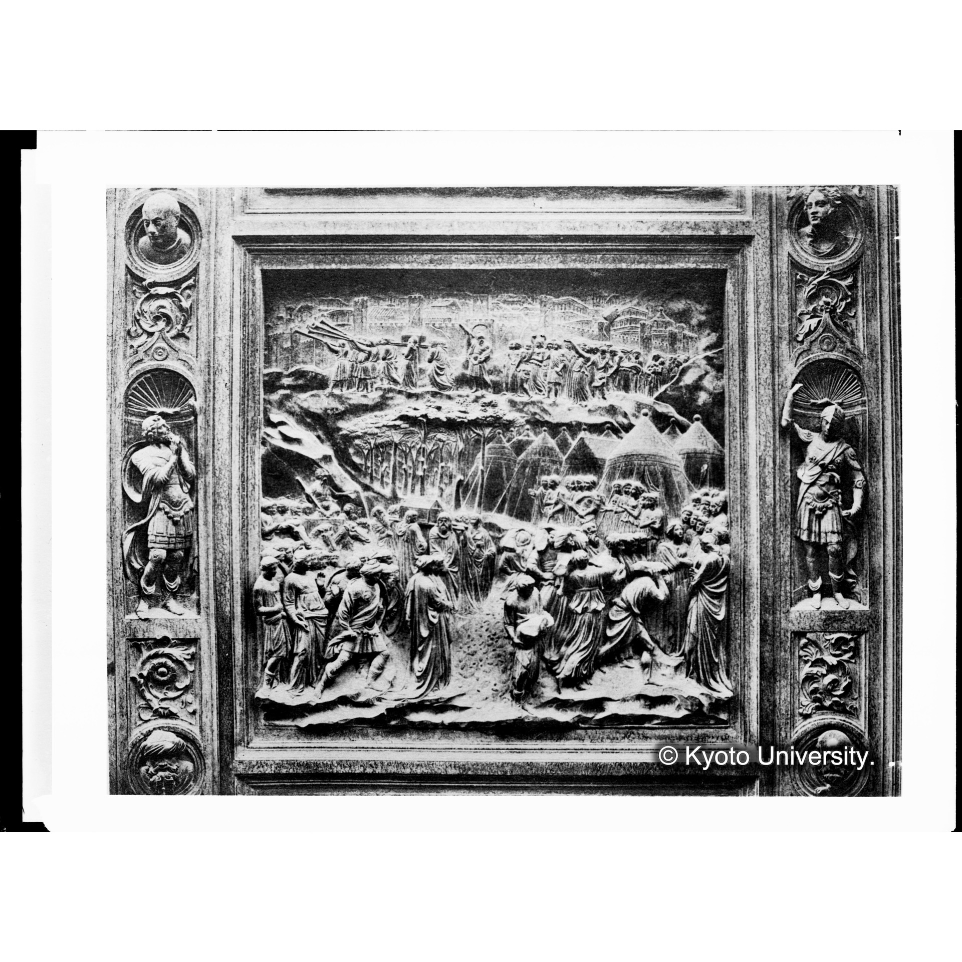 宗教レリーフ（文献複写） (1)