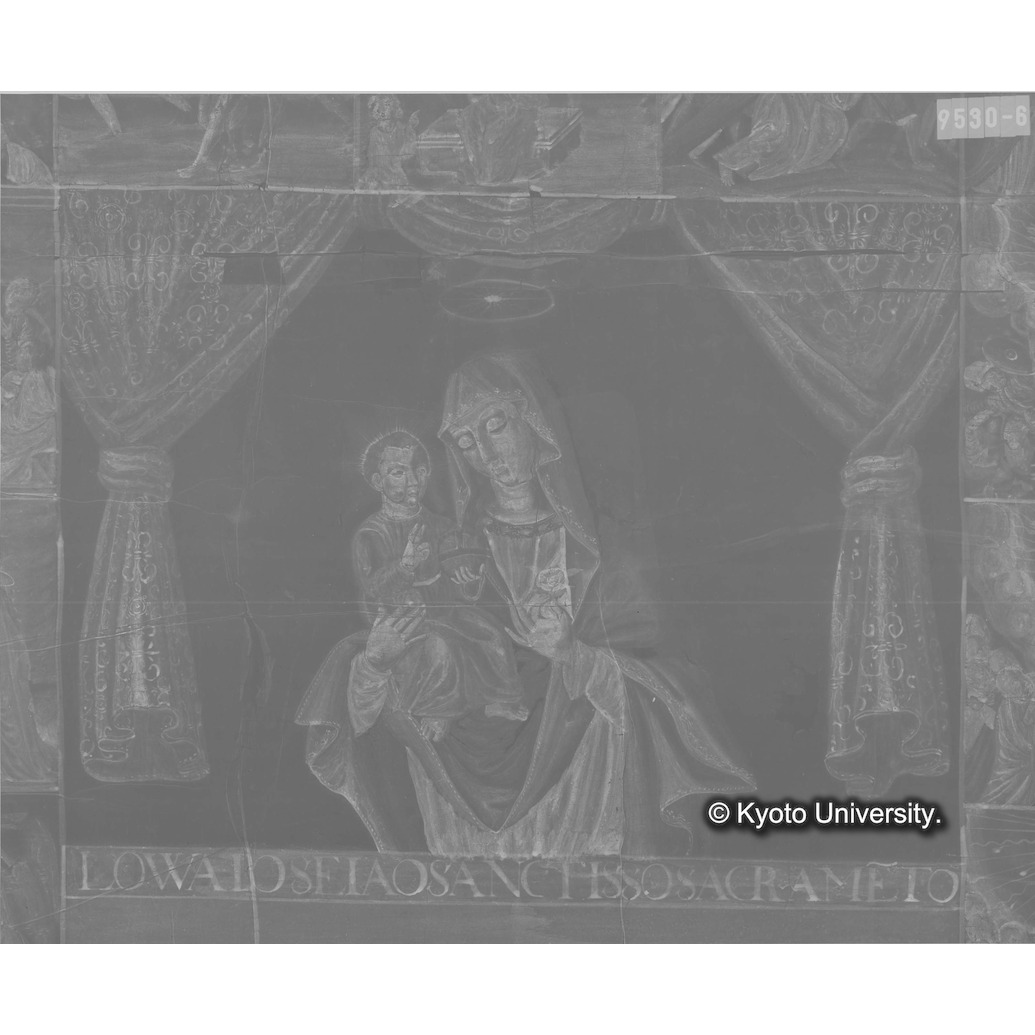 Ｘ線透過写真（中央上段：聖母子） (1)