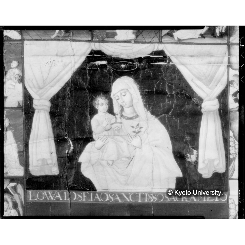 赤外線写真（中央上段：聖母子） (1)