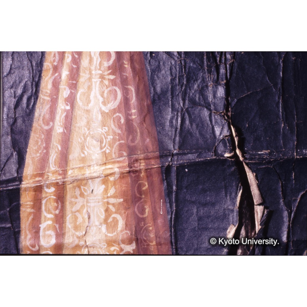 カラー写真（中央上段：カーテン） (1)