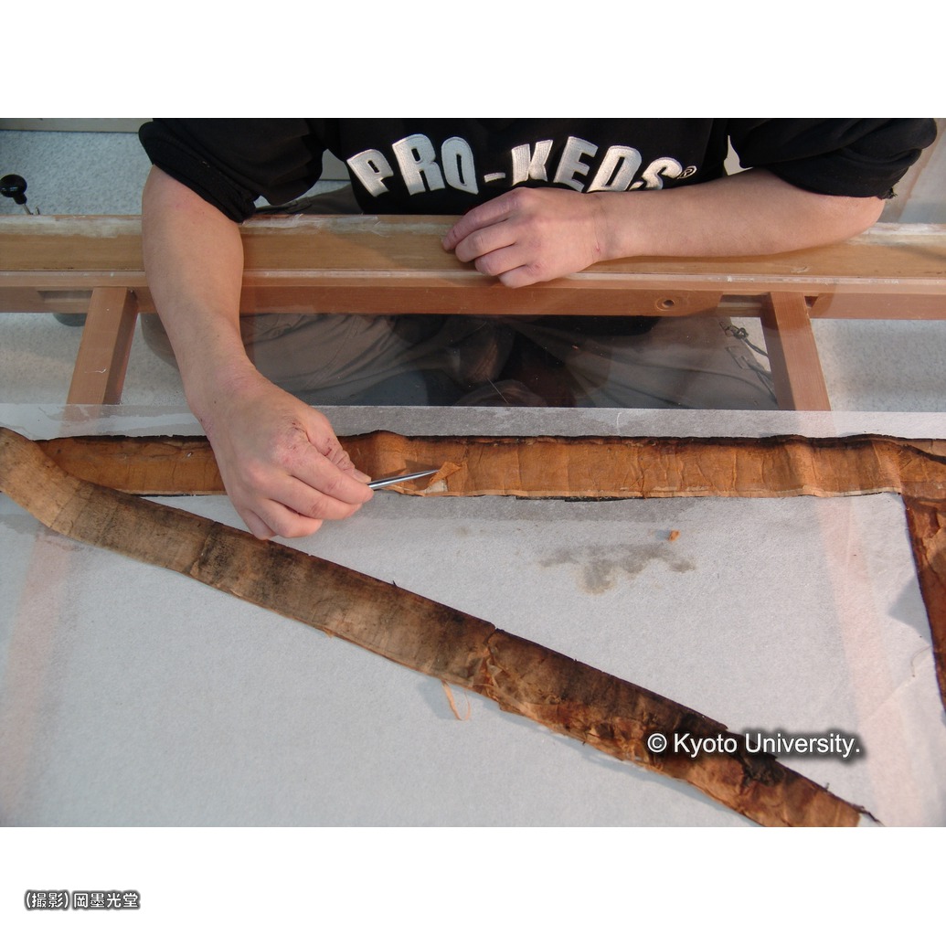 裏打ち除去（柱） (1)