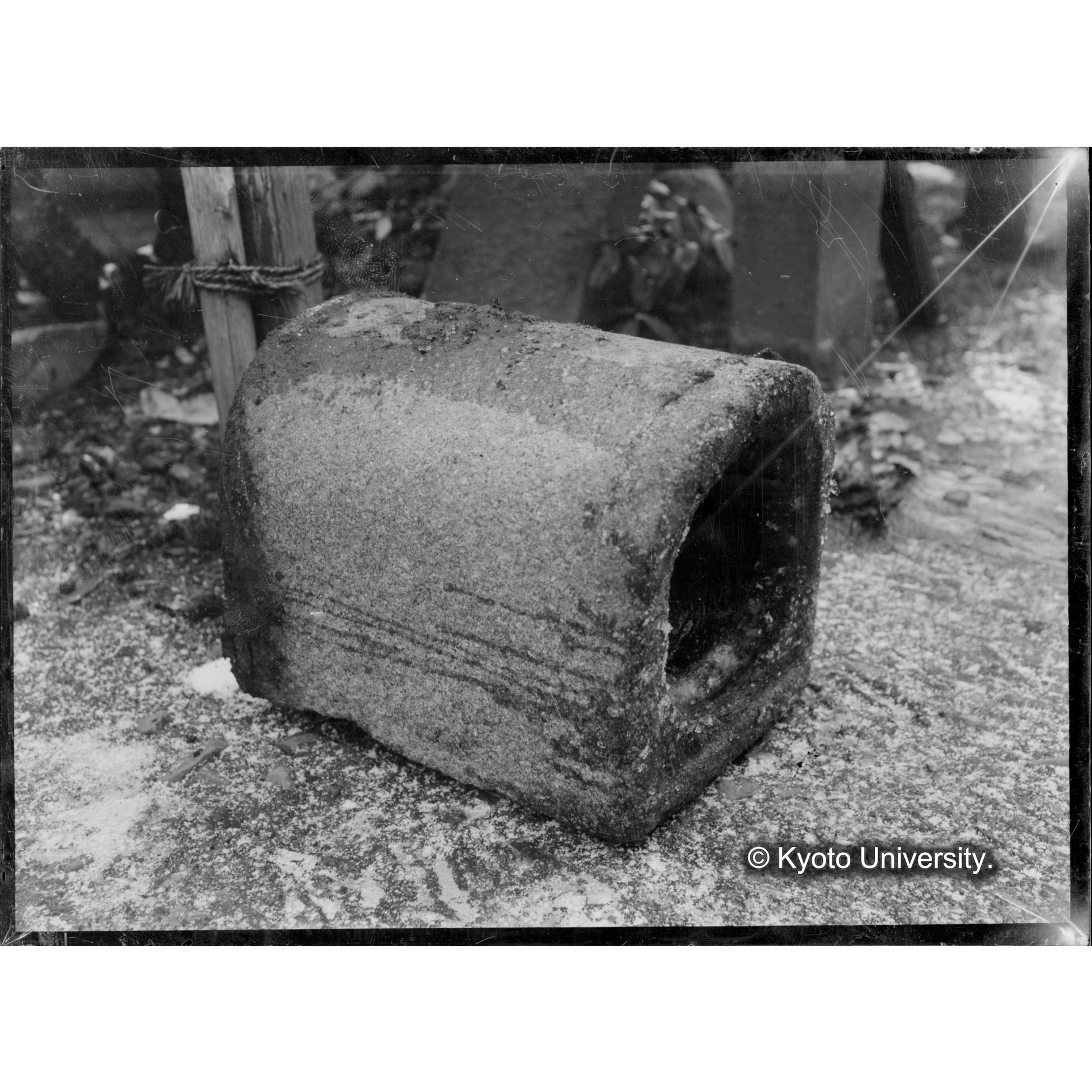 キリシタン墓碑 (1)