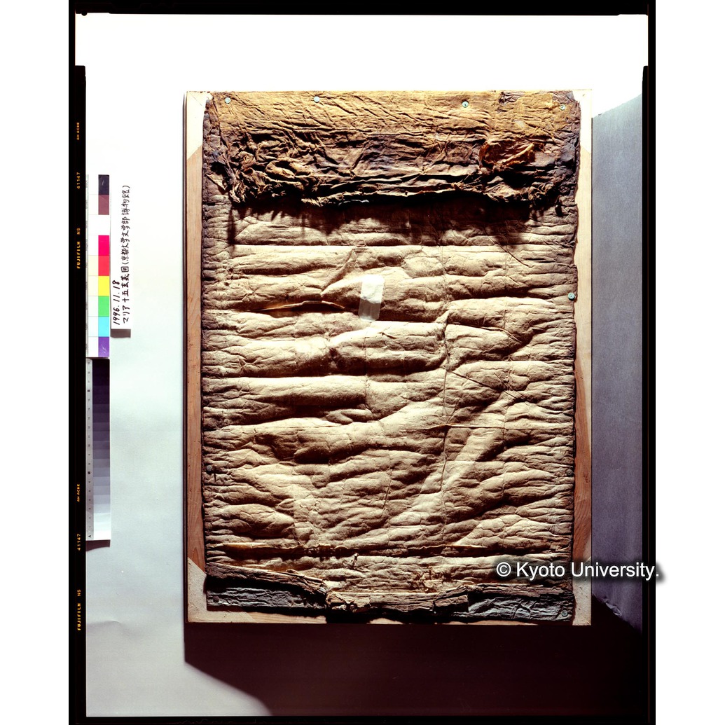 斜光線写真（上から：枠付裏面） (1)