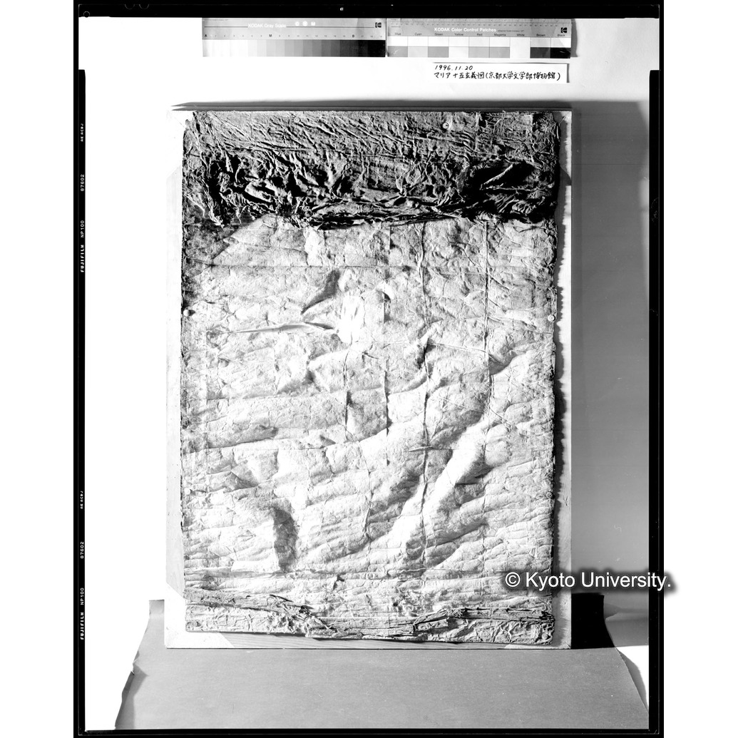 斜光線写真（左から：枠付裏面） (1)