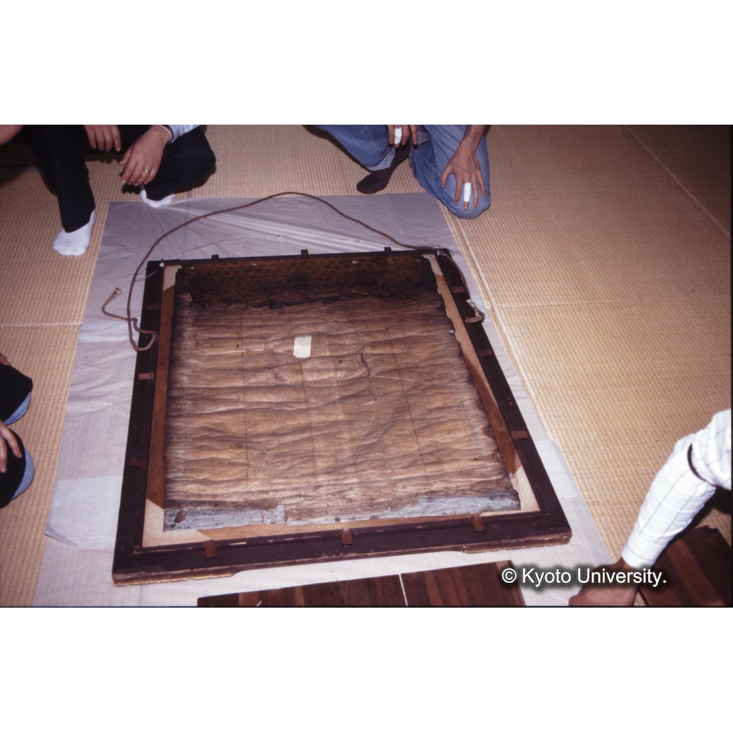 カラー写真（開梱作業） (1)