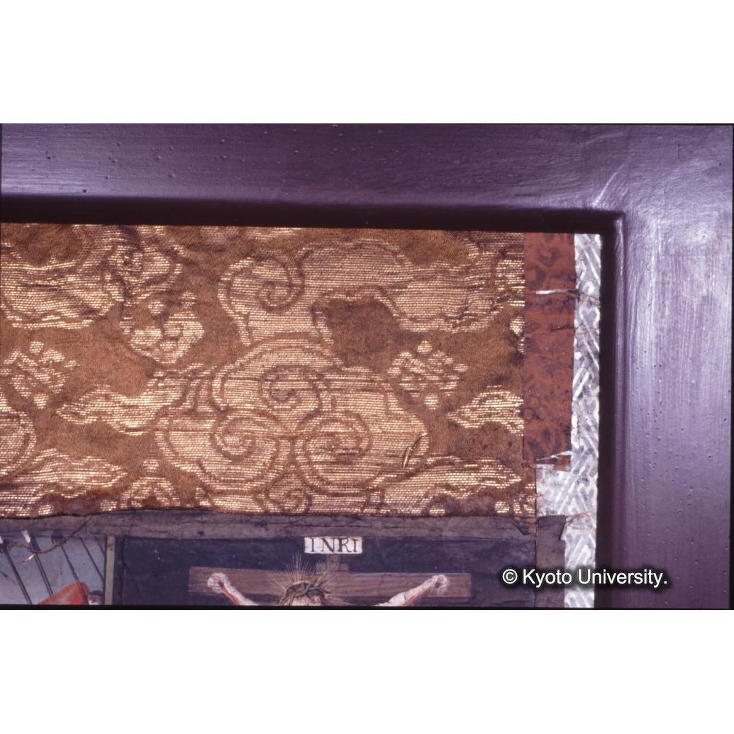 カラー写真（右上側：表具） (1)