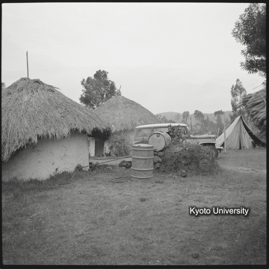 [４コマ目]「トラベラーズ・レスト」 (1)