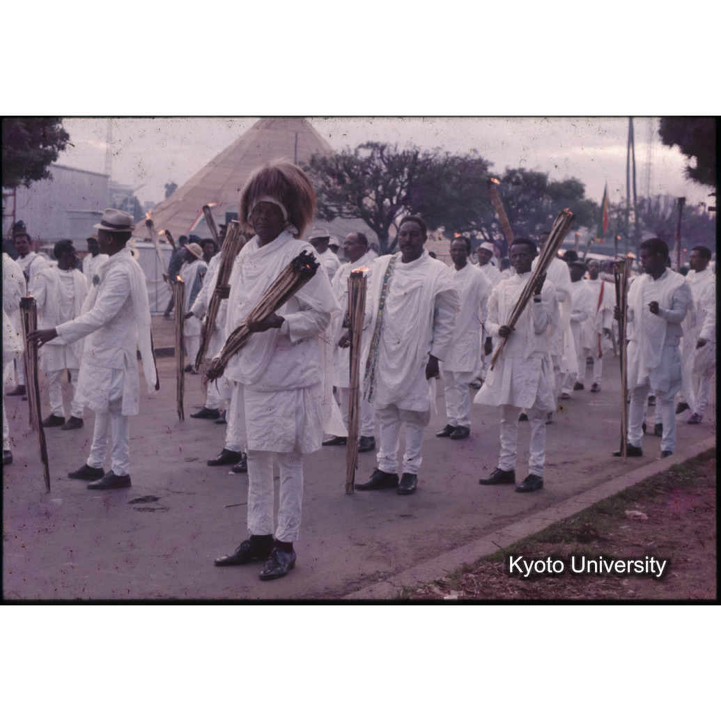 AdAb　1974　50 (1)