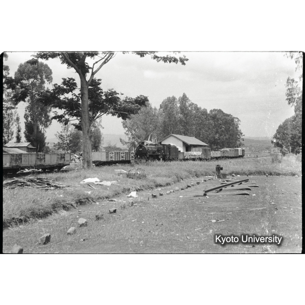 [25コマ目]「駅の風景」 (1)