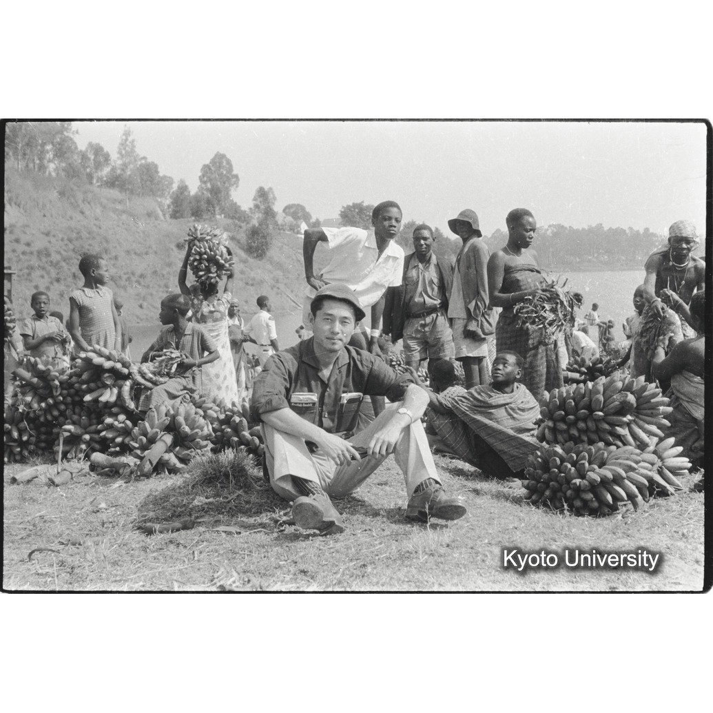 [３６コマ目]「バナナ市場（５）」 (1)