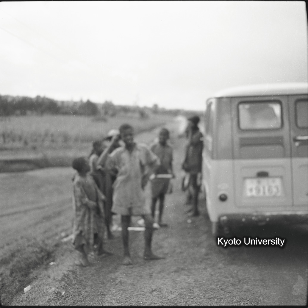 [8コマ目]「キクユ族の子ども」 (1)