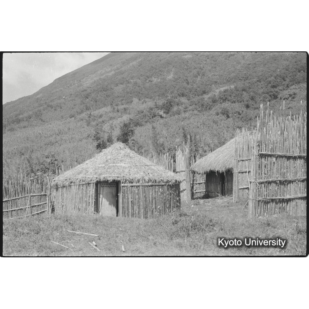 [14コマ目]「基地の小舎」 (1)