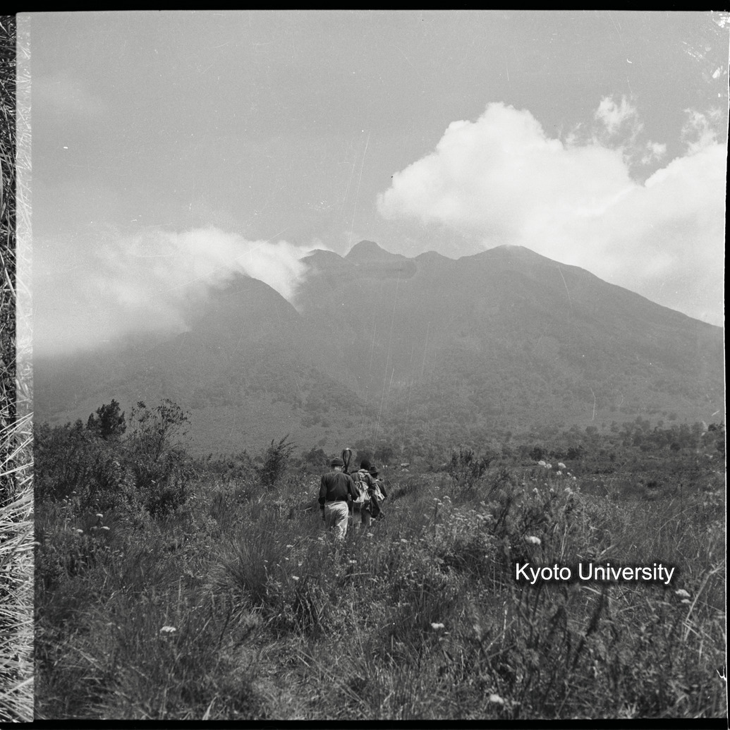 [3コマ目]「サビニオ山麓を行く」 (1)