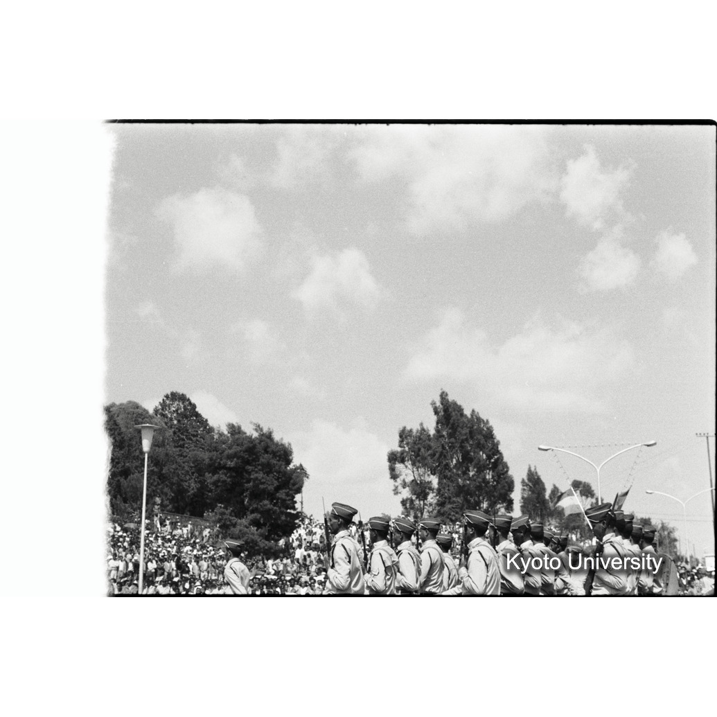 [１コマ目]「革命軍」 (1)