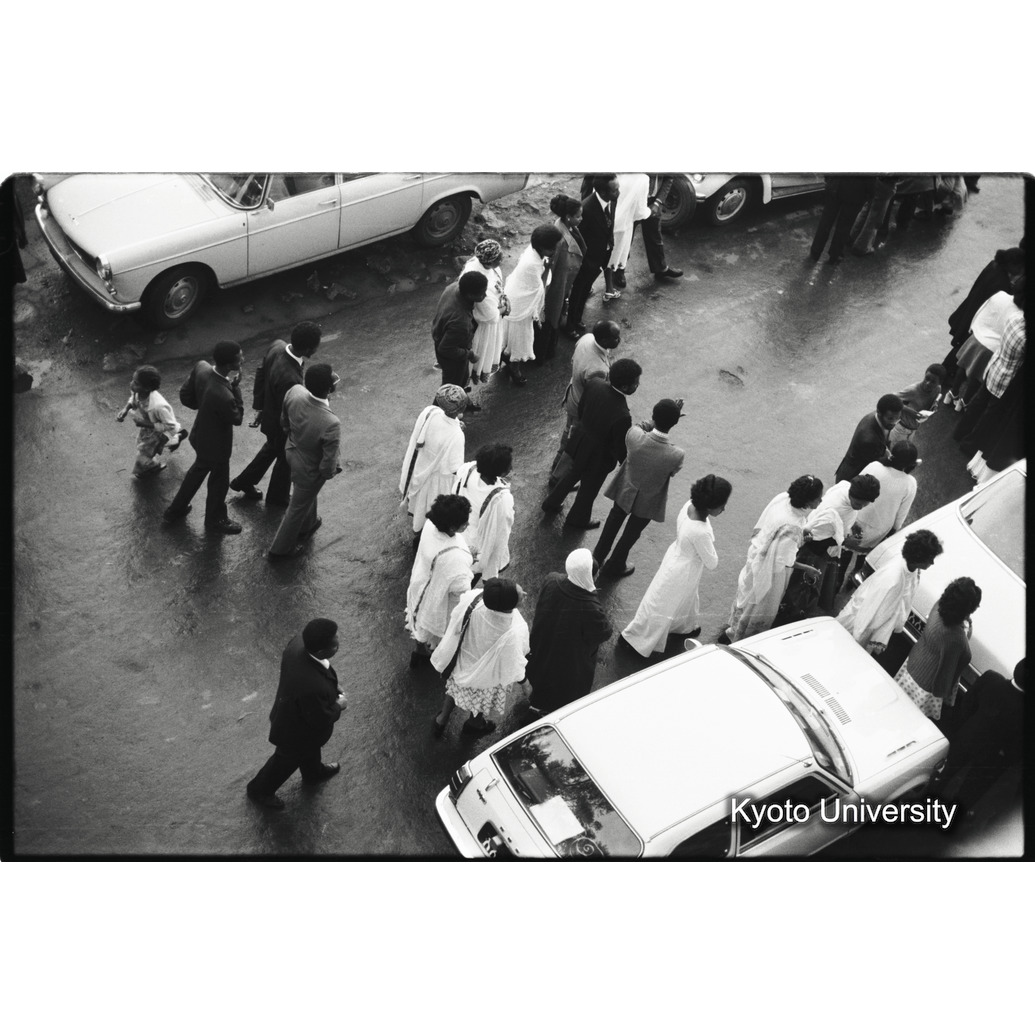 [１６コマ目]「結婚式（３）」 (1)