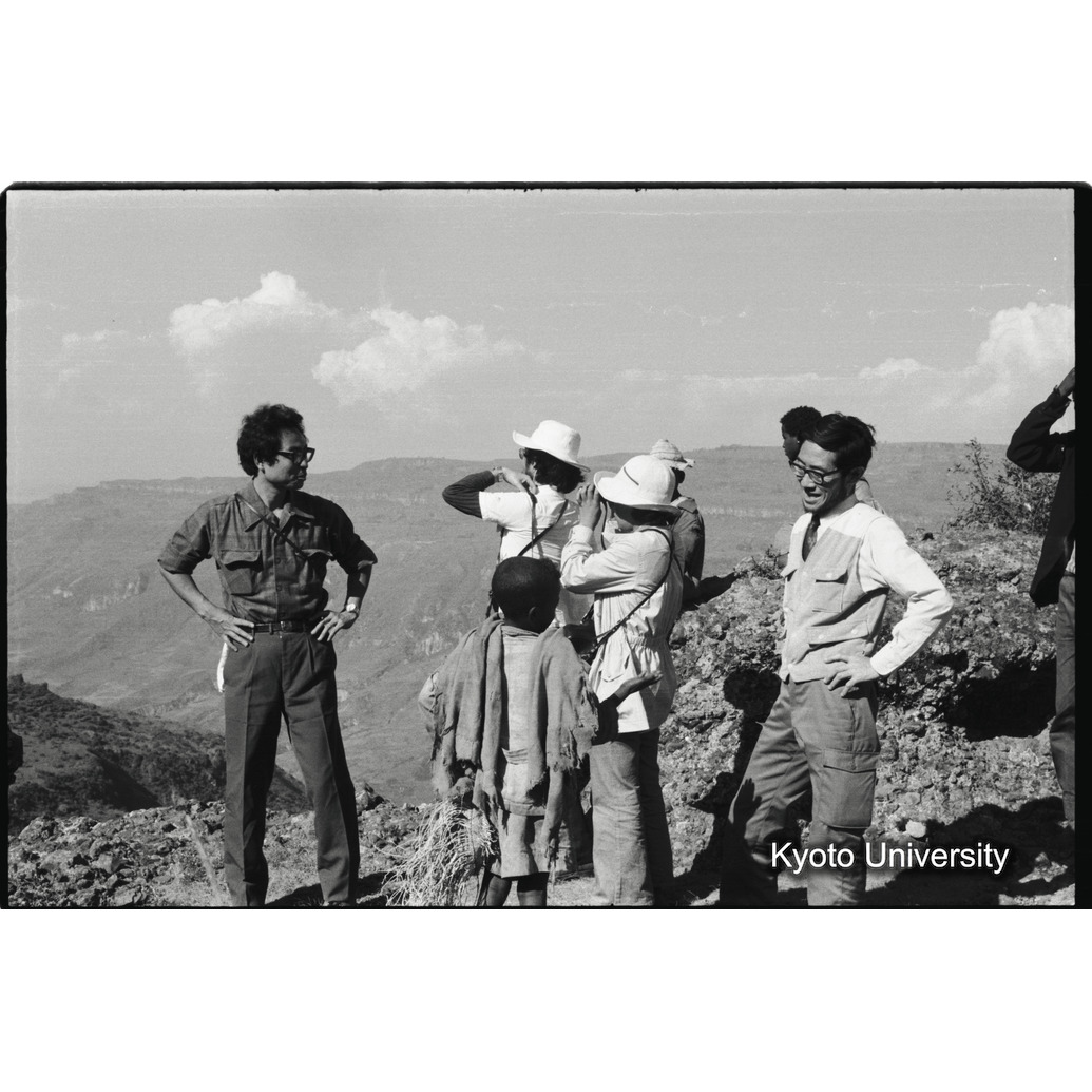 [１３コマ目]「調査隊員」 (1)