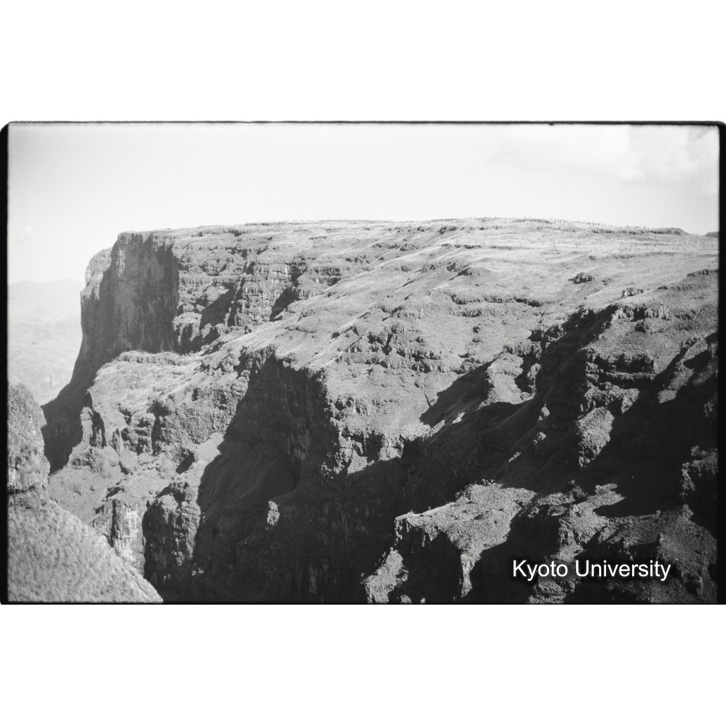 [５コマ目]「エミエットゴゴ（３）」 (1)