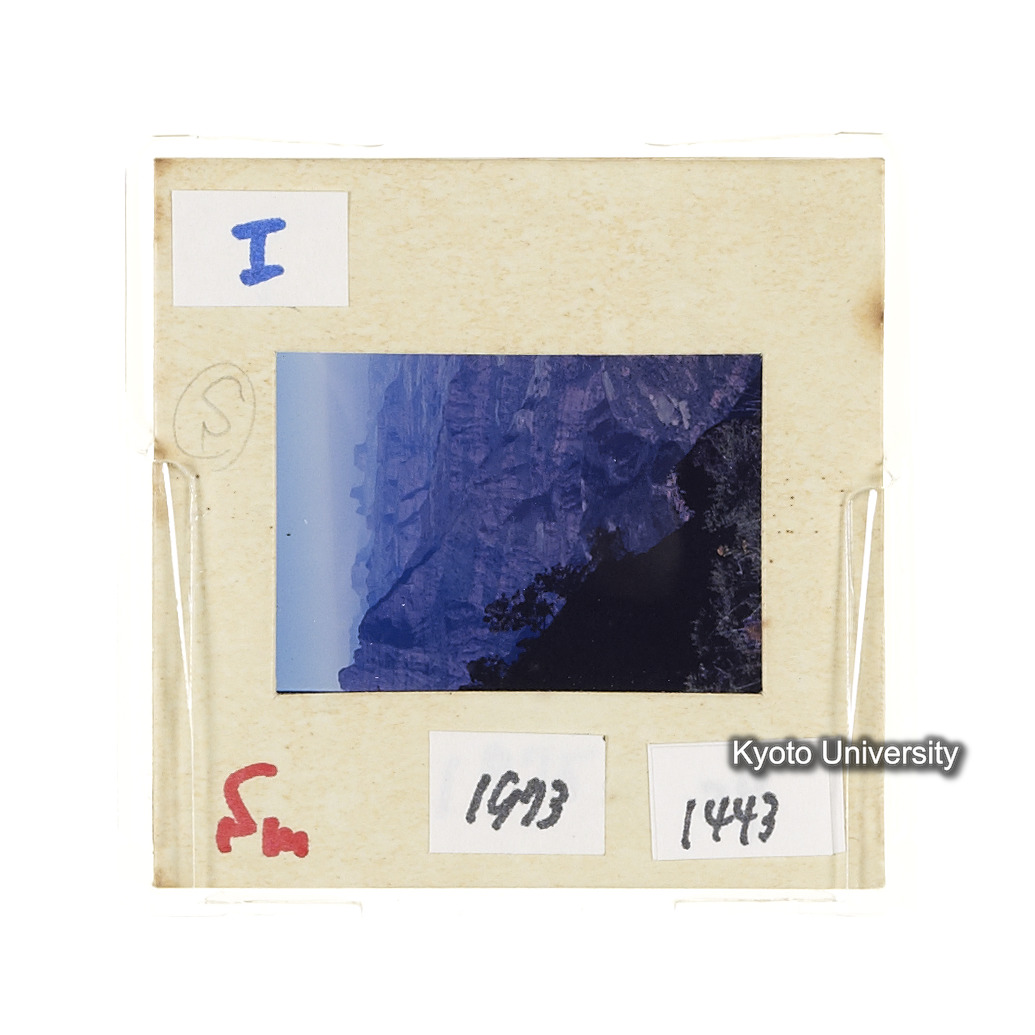 Sm　1973　1443 (2)