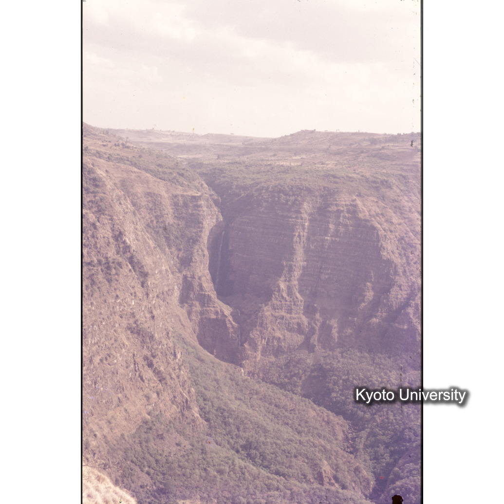 Sm　1973　43　（N）[赤色, 丸囲み] (1)