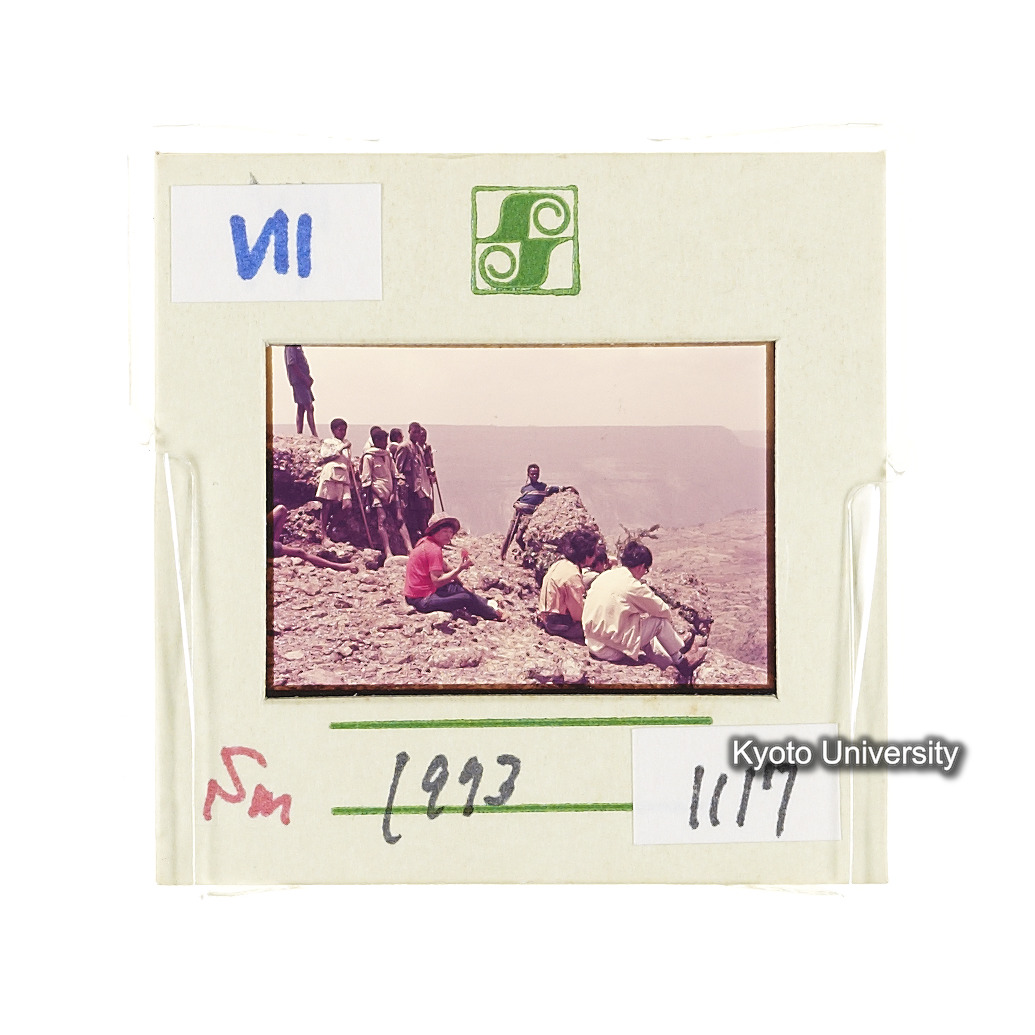 Sm　1973　1117 (2)