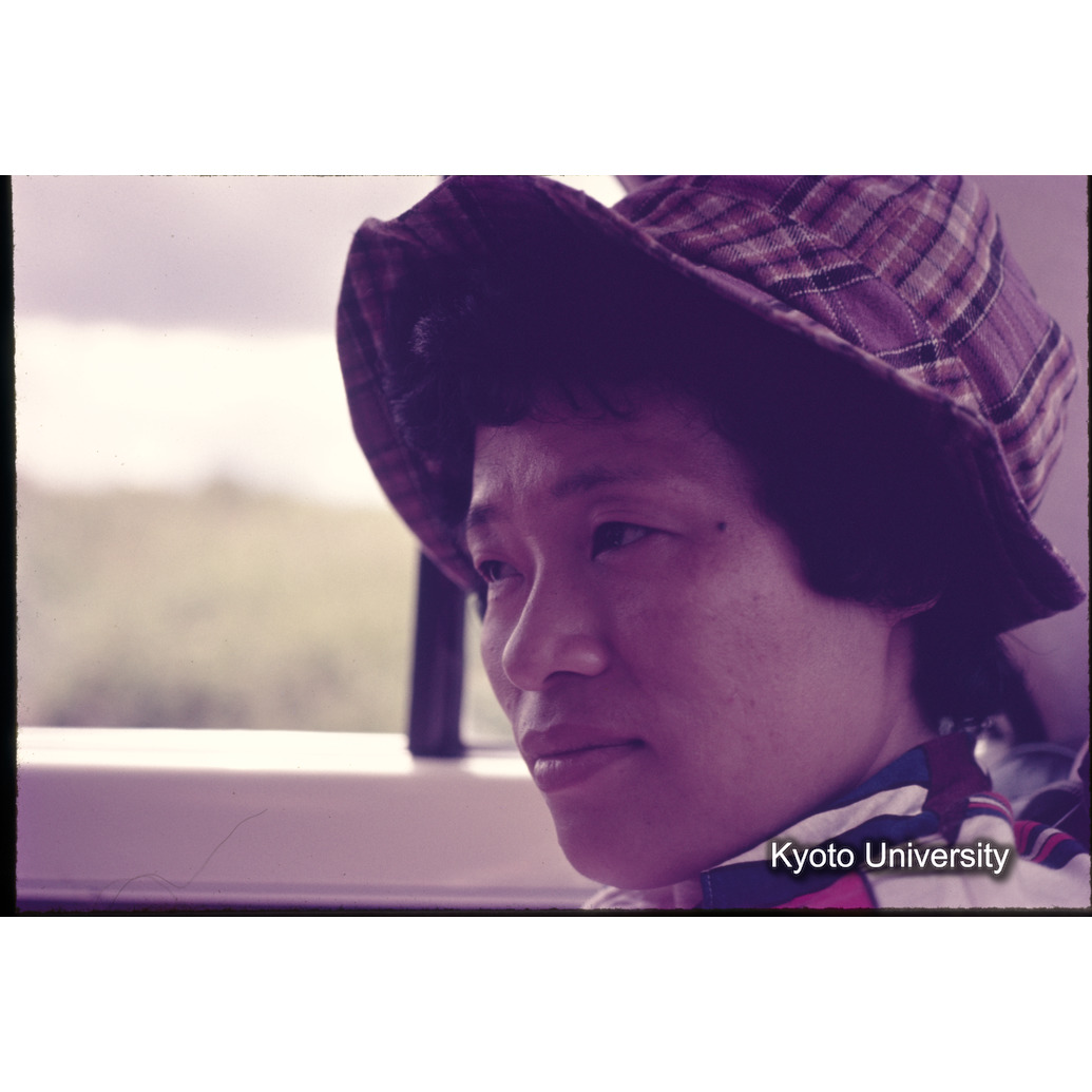 Sm　1973　1164 (1)