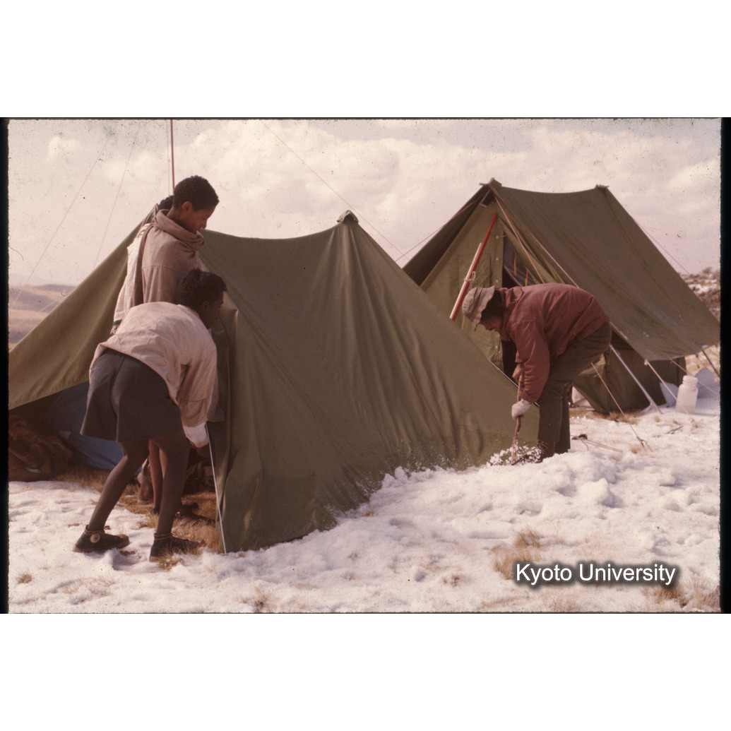 Sm　1973　1552 (1)