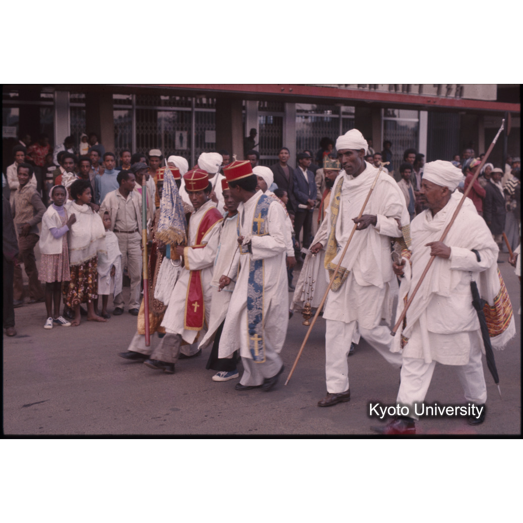 AdAb　1973　33 (1)