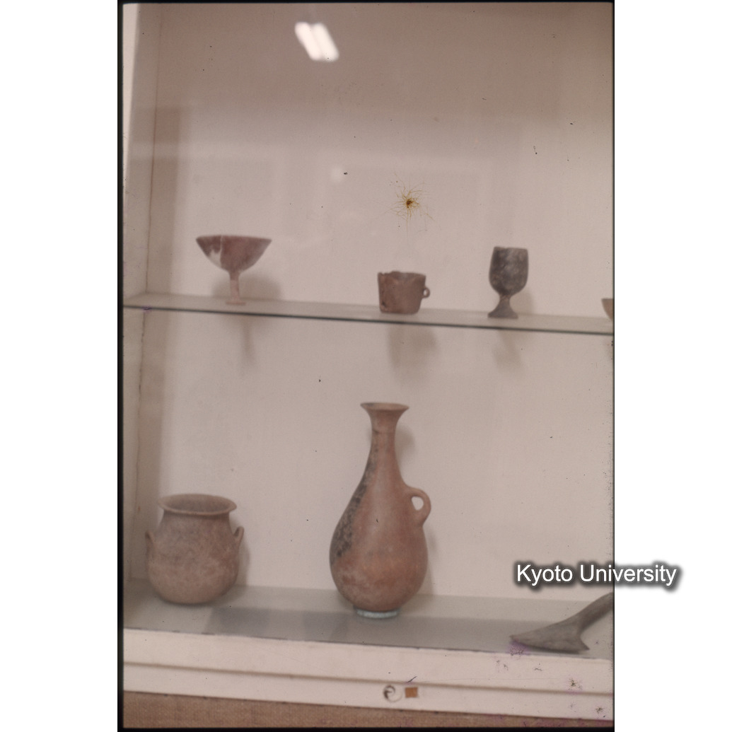 AdAb　1974　64 (1)